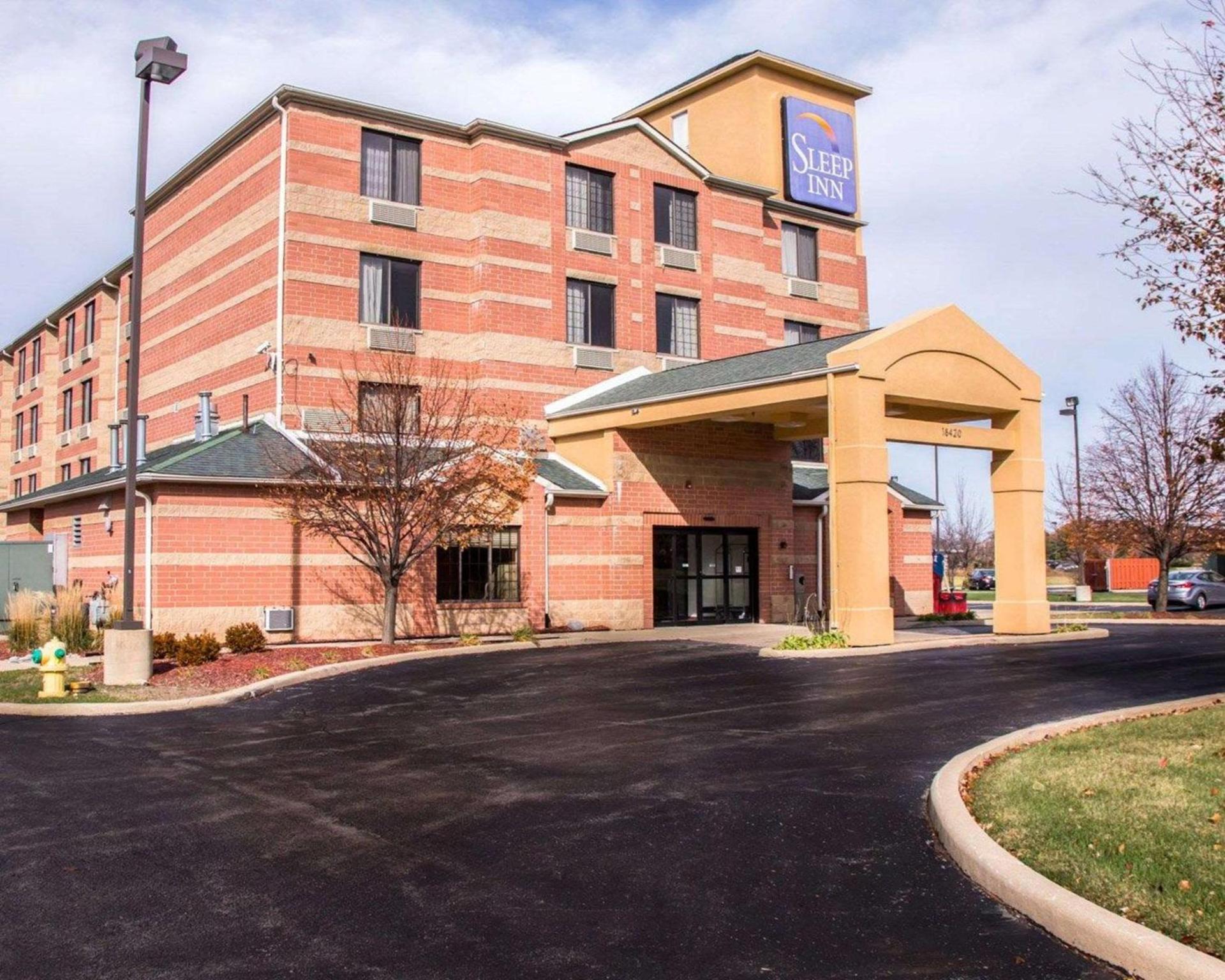 Sleep Inn Tinley Park I-80 near Amphitheatre-Convention Center — hotel in Tinley Park