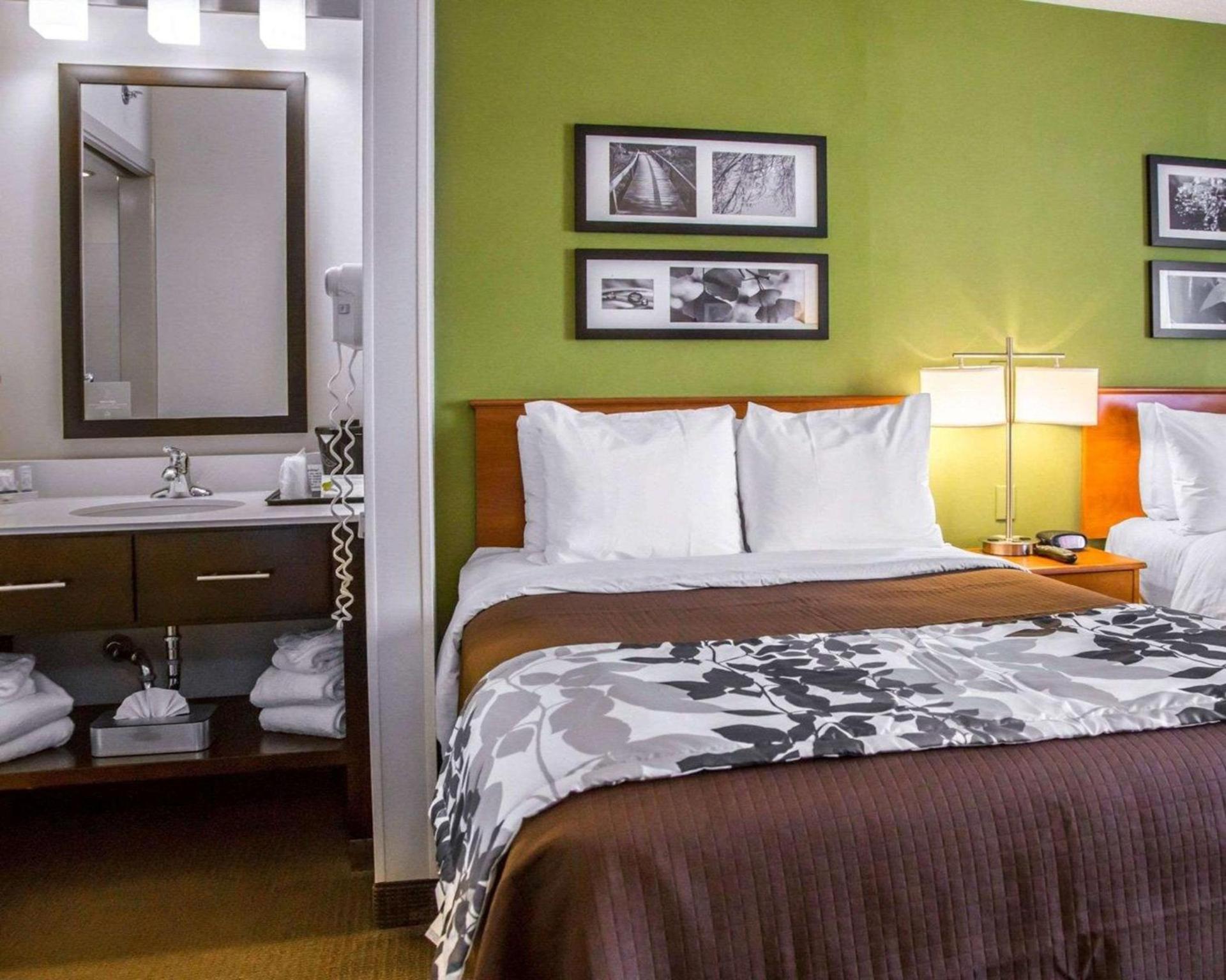 Sleep Inn Midway Airport photo 20