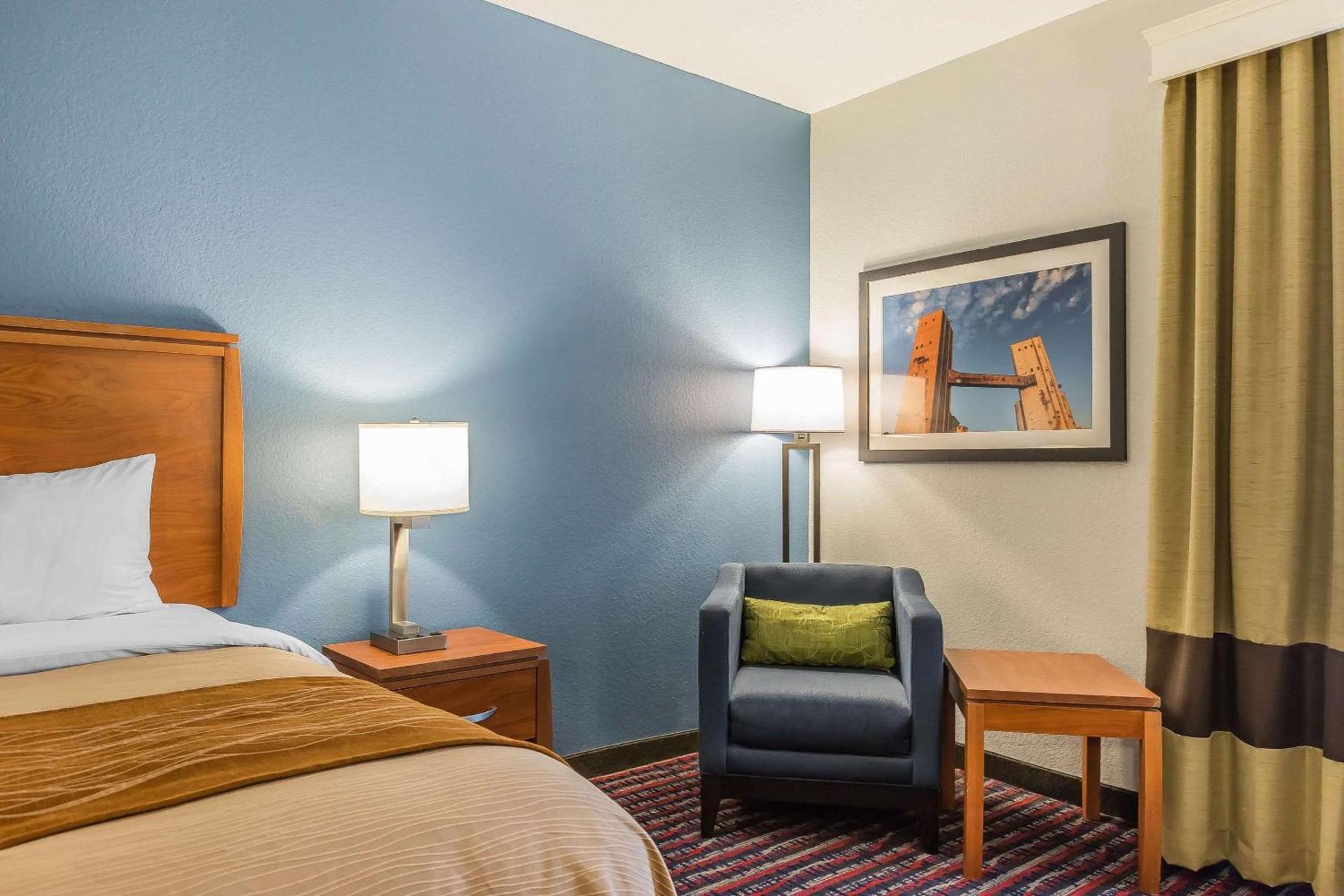 Comfort Inn Alton near I-255 photo 12