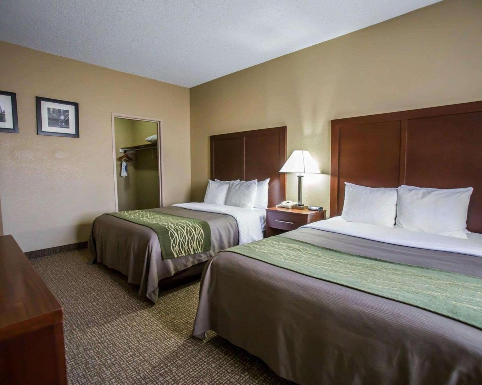 Comfort Inn Morris I-80 photo 11