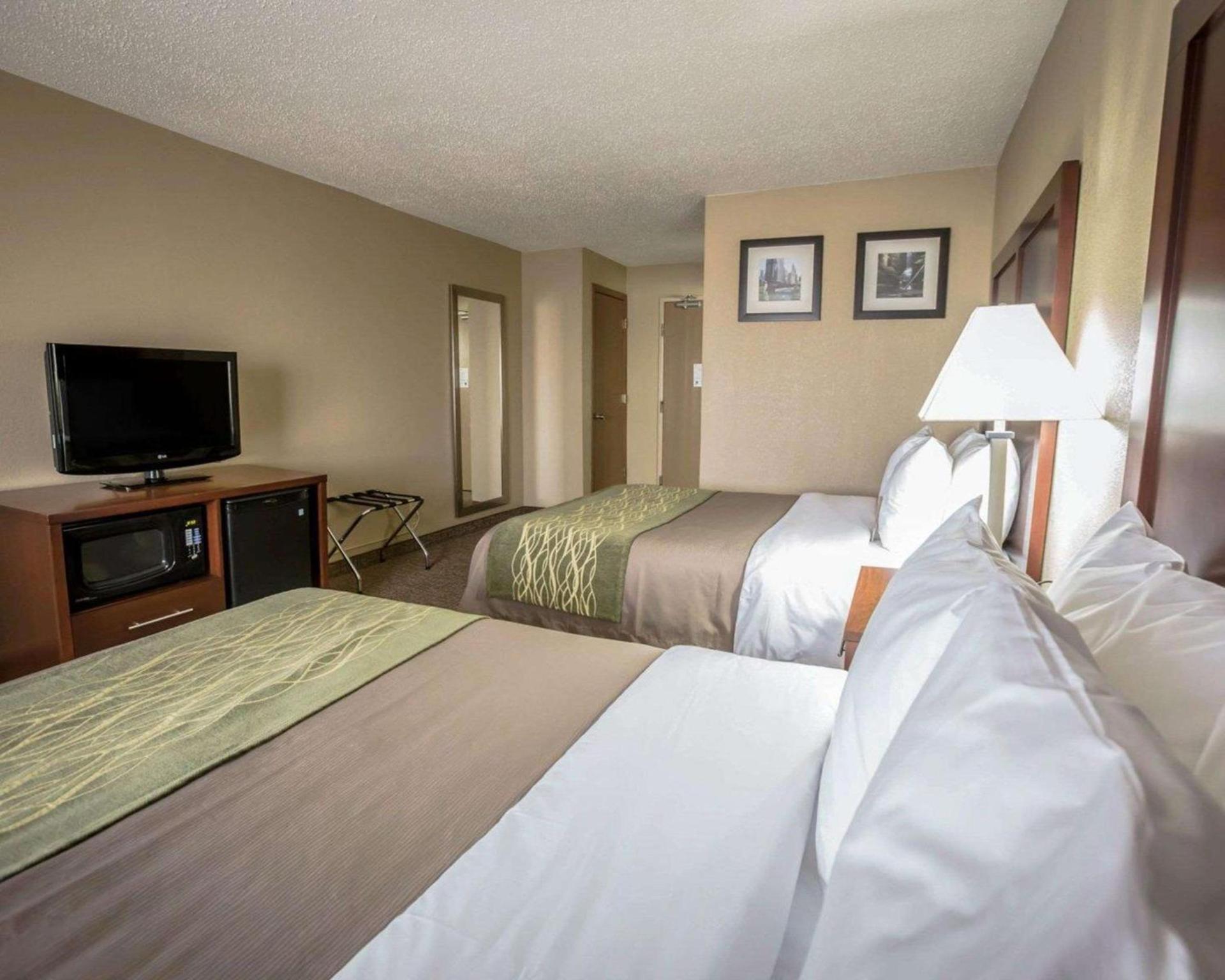 Comfort Inn Morris I-80 photo 14