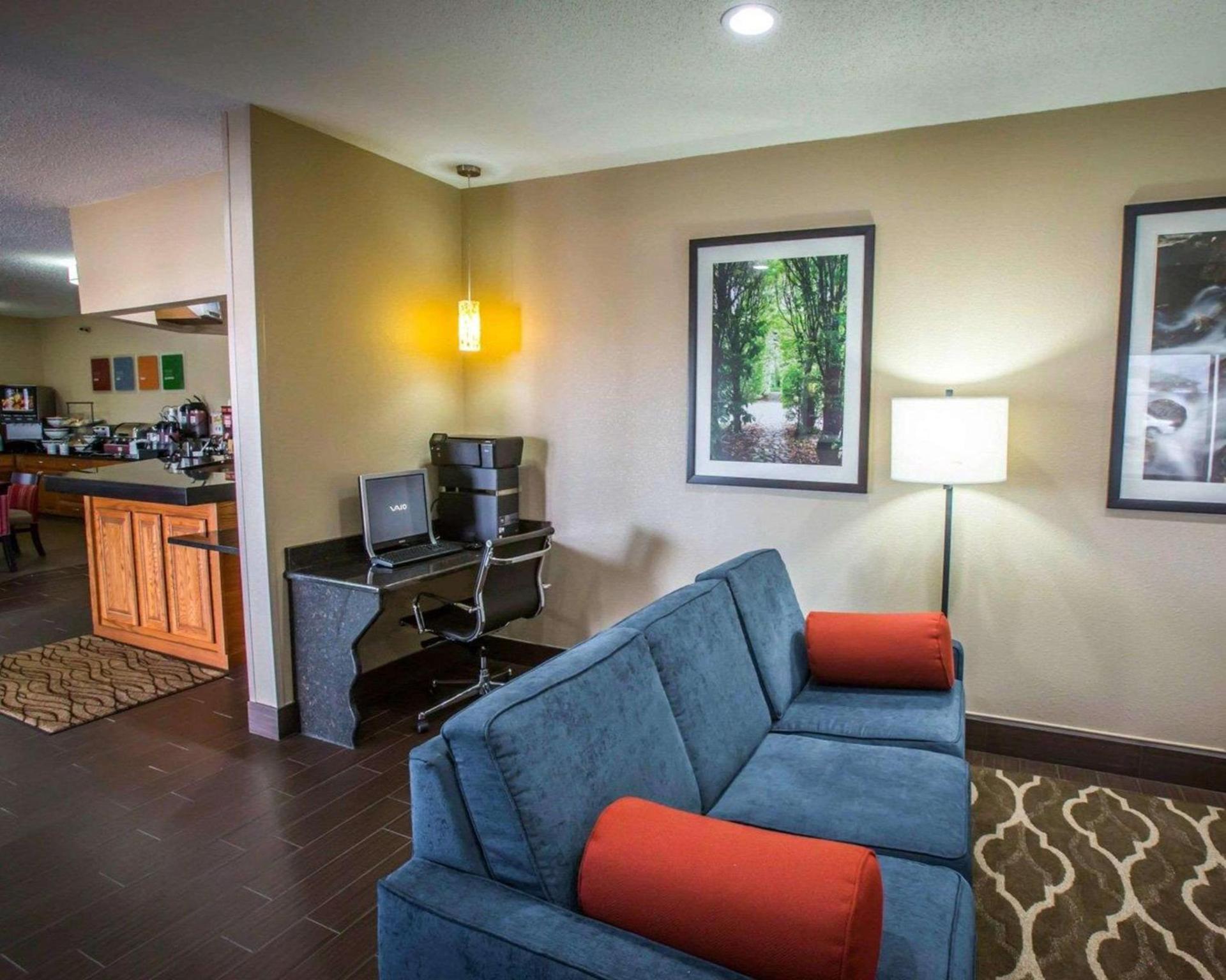 Comfort Inn Morris I-80 photo 16