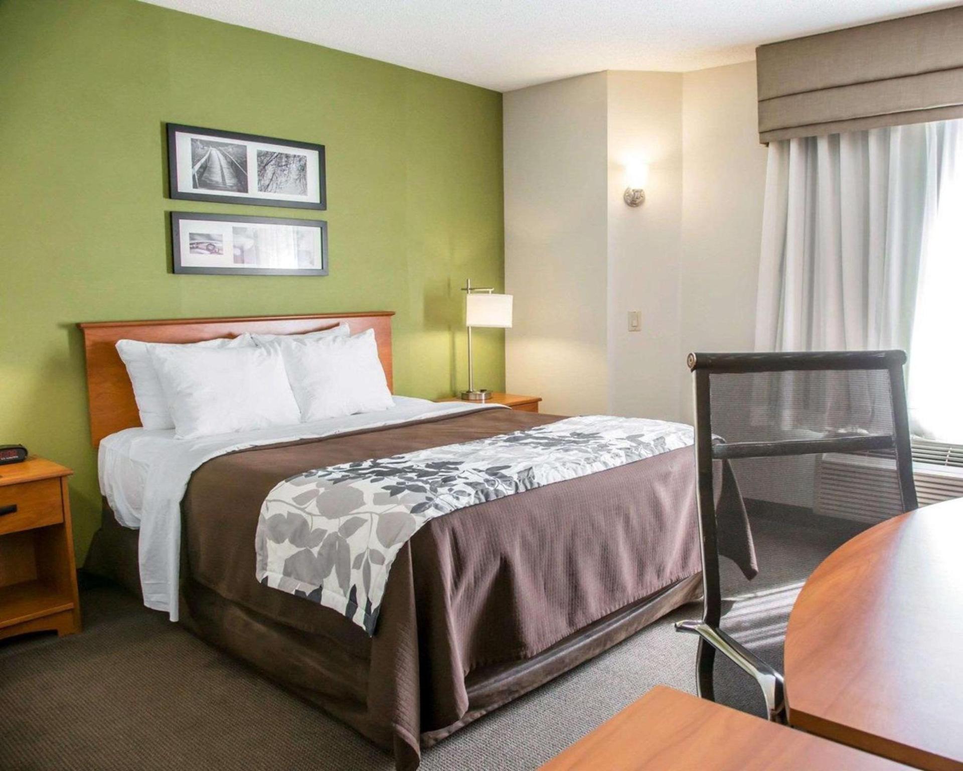 Sleep Inn Midway Airport photo 10