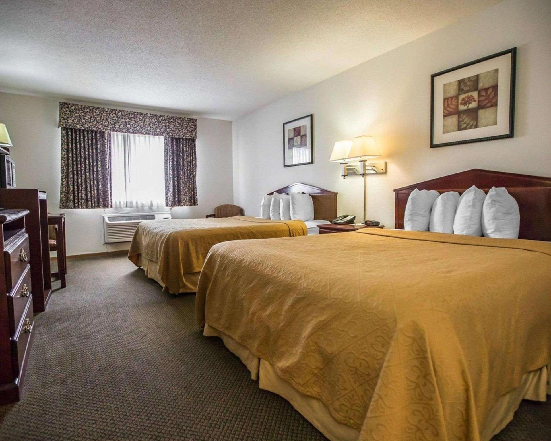 Quality Inn Peru near Starved Rock State Park photo 9