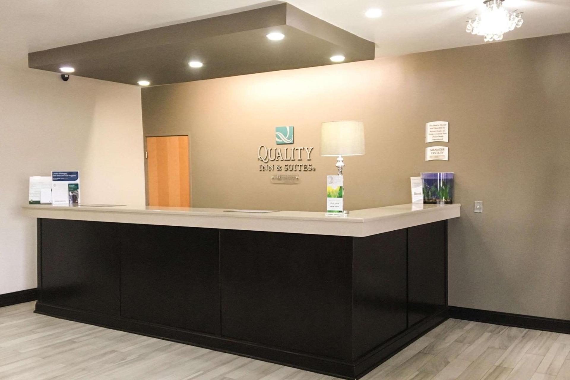 Quality Inn & Suites Lincoln near I-55 — hotel in Lincoln