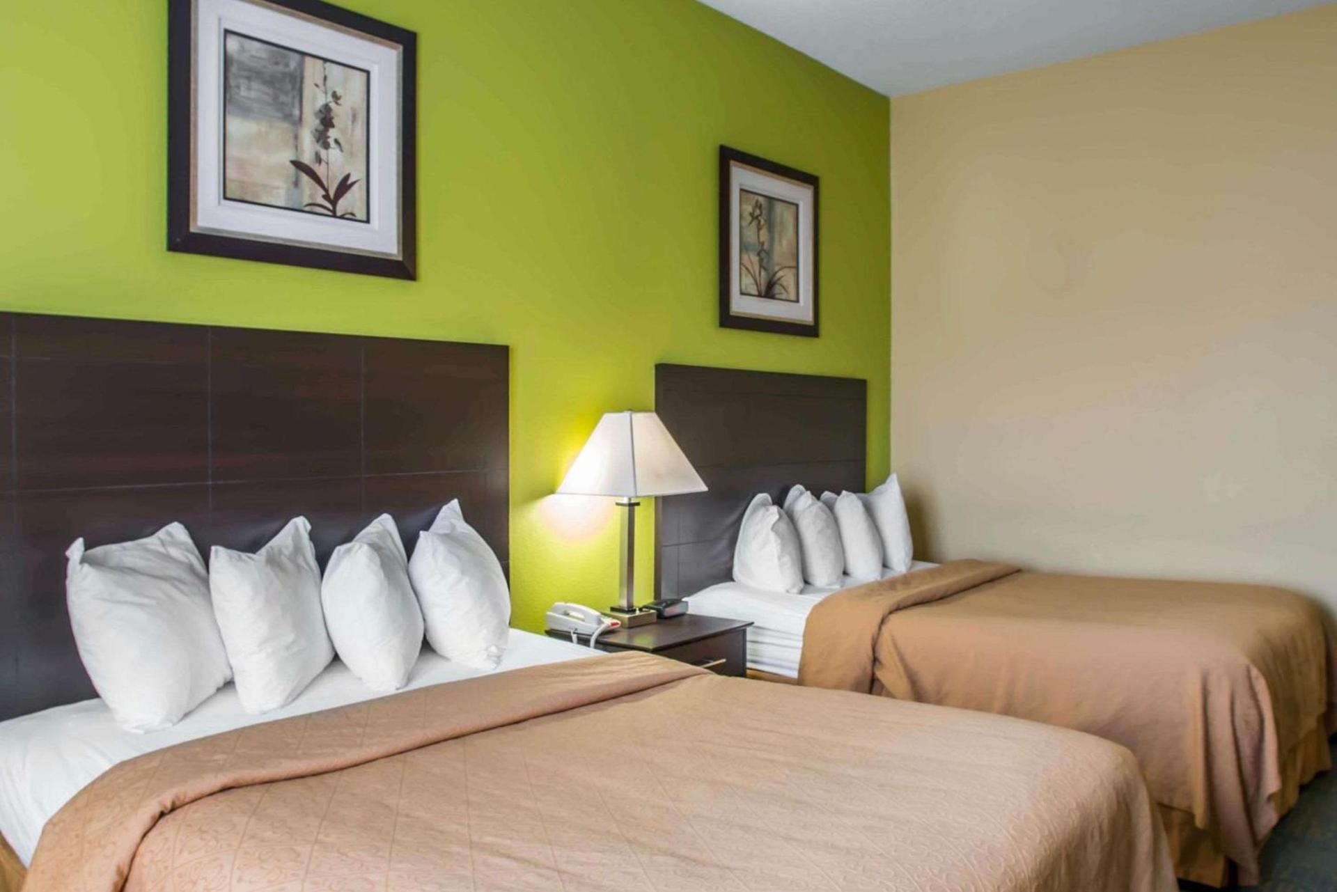 Quality Inn Litchfield Route 66 photo 3
