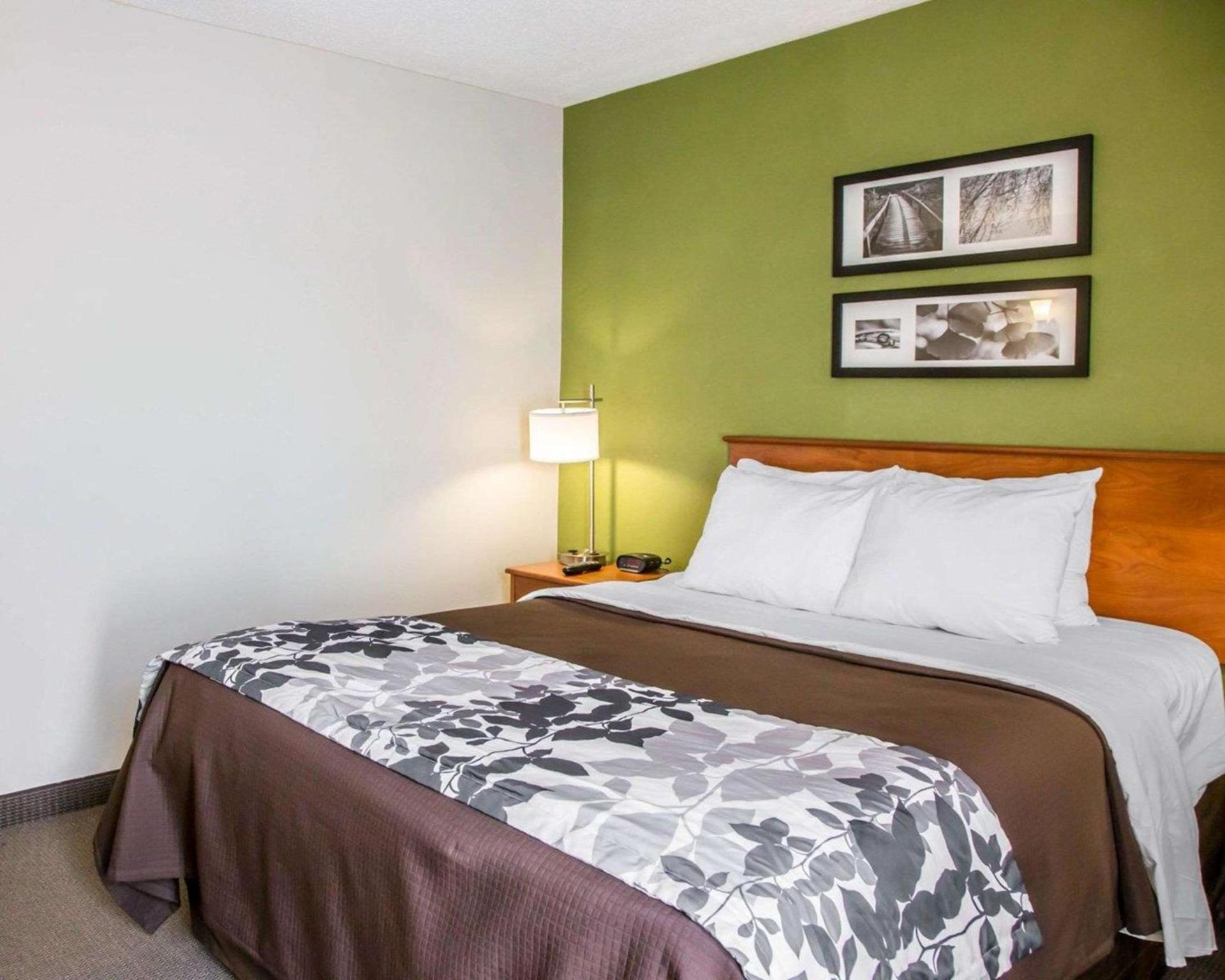 Sleep Inn Midway Airport photo 19