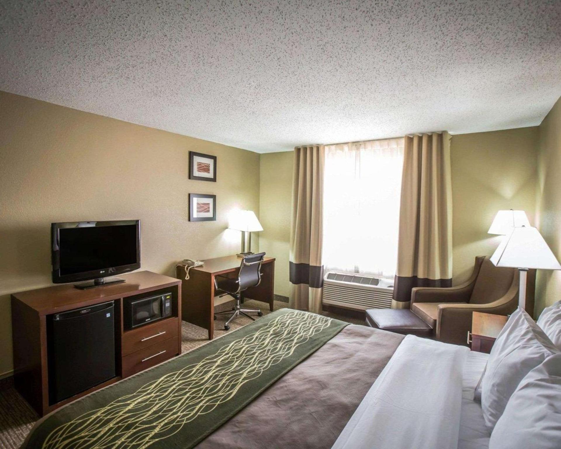 Comfort Inn Morris I-80 photo 31