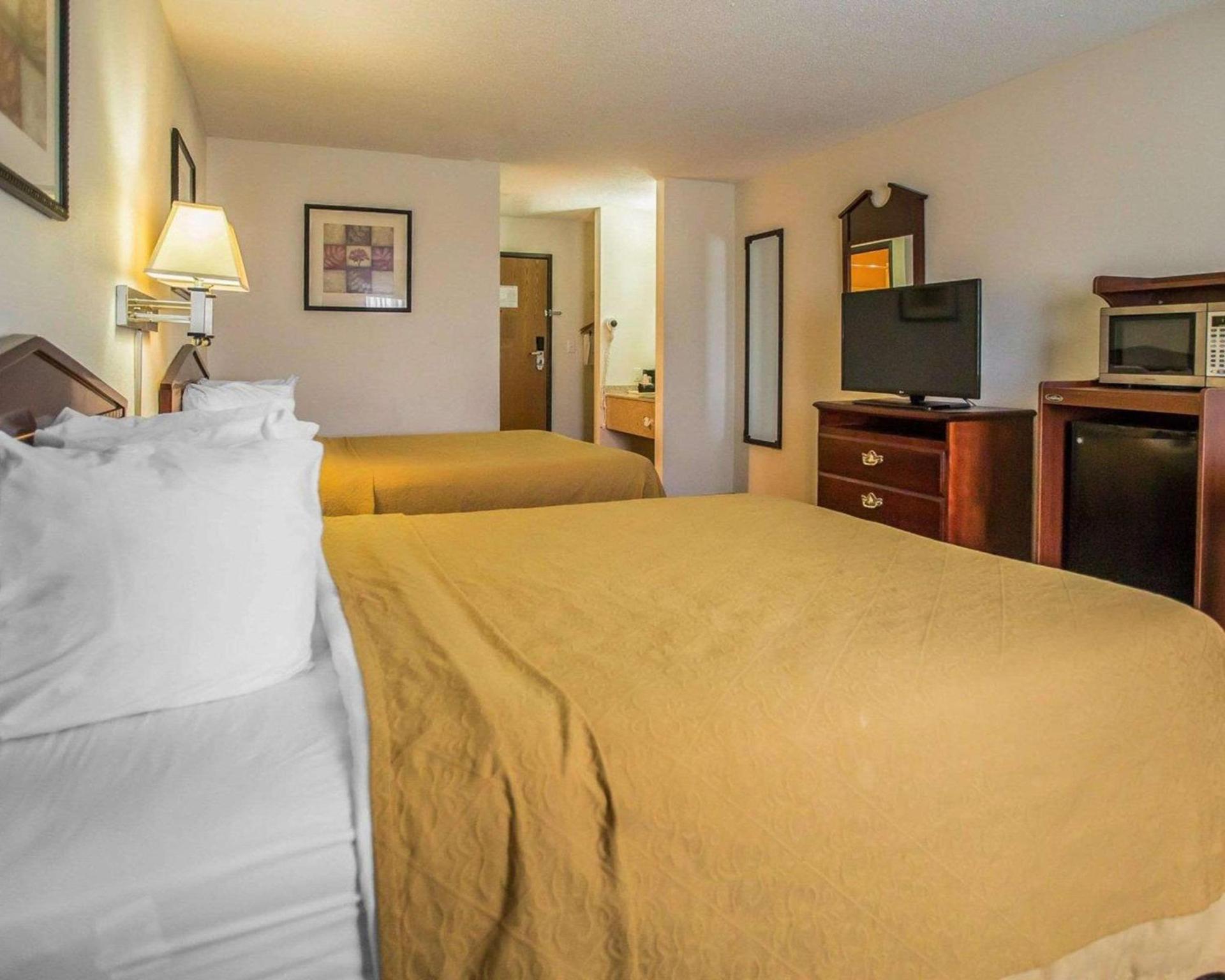 Quality Inn Peru near Starved Rock State Park photo 8