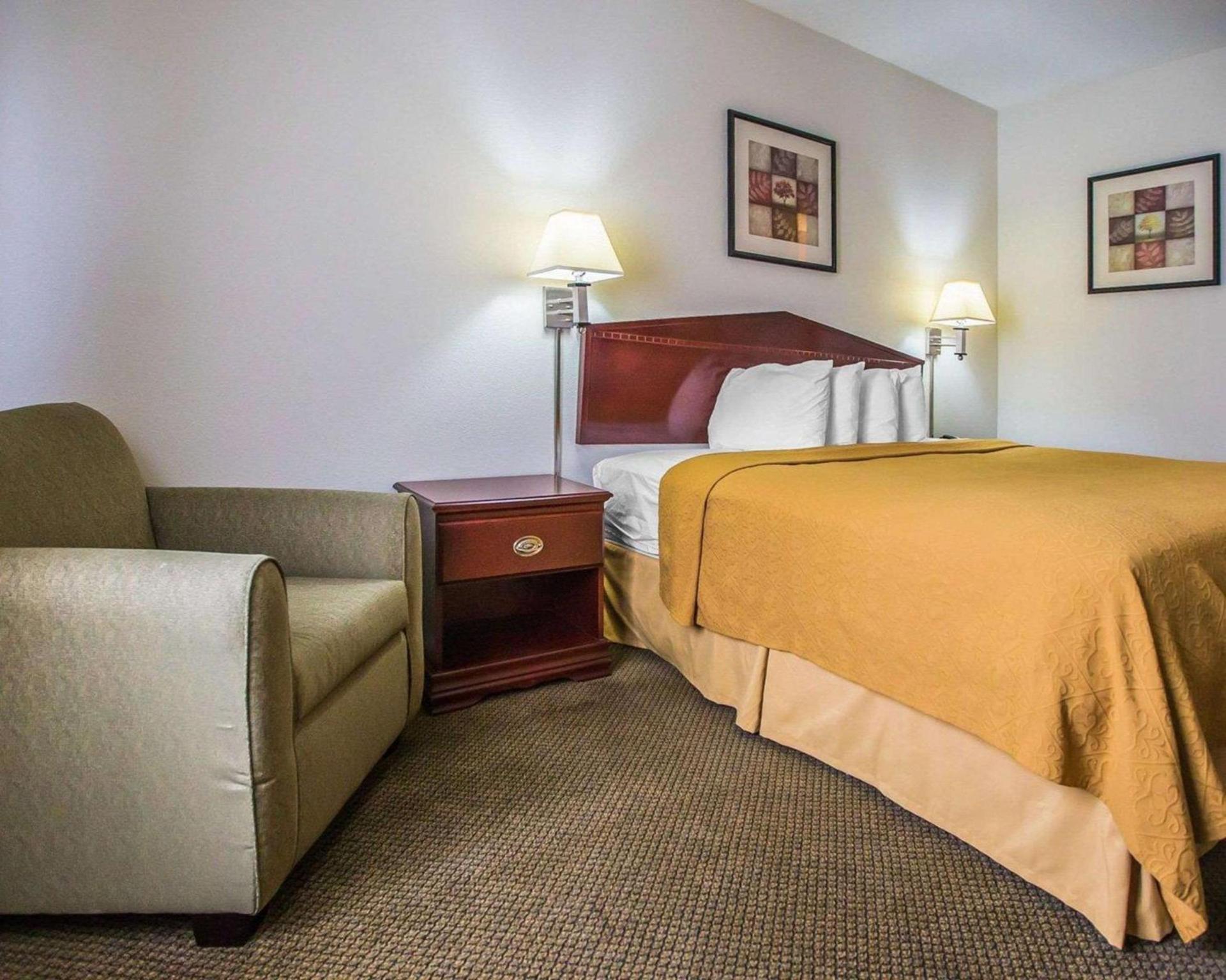 Quality Inn Peru near Starved Rock State Park photo 6