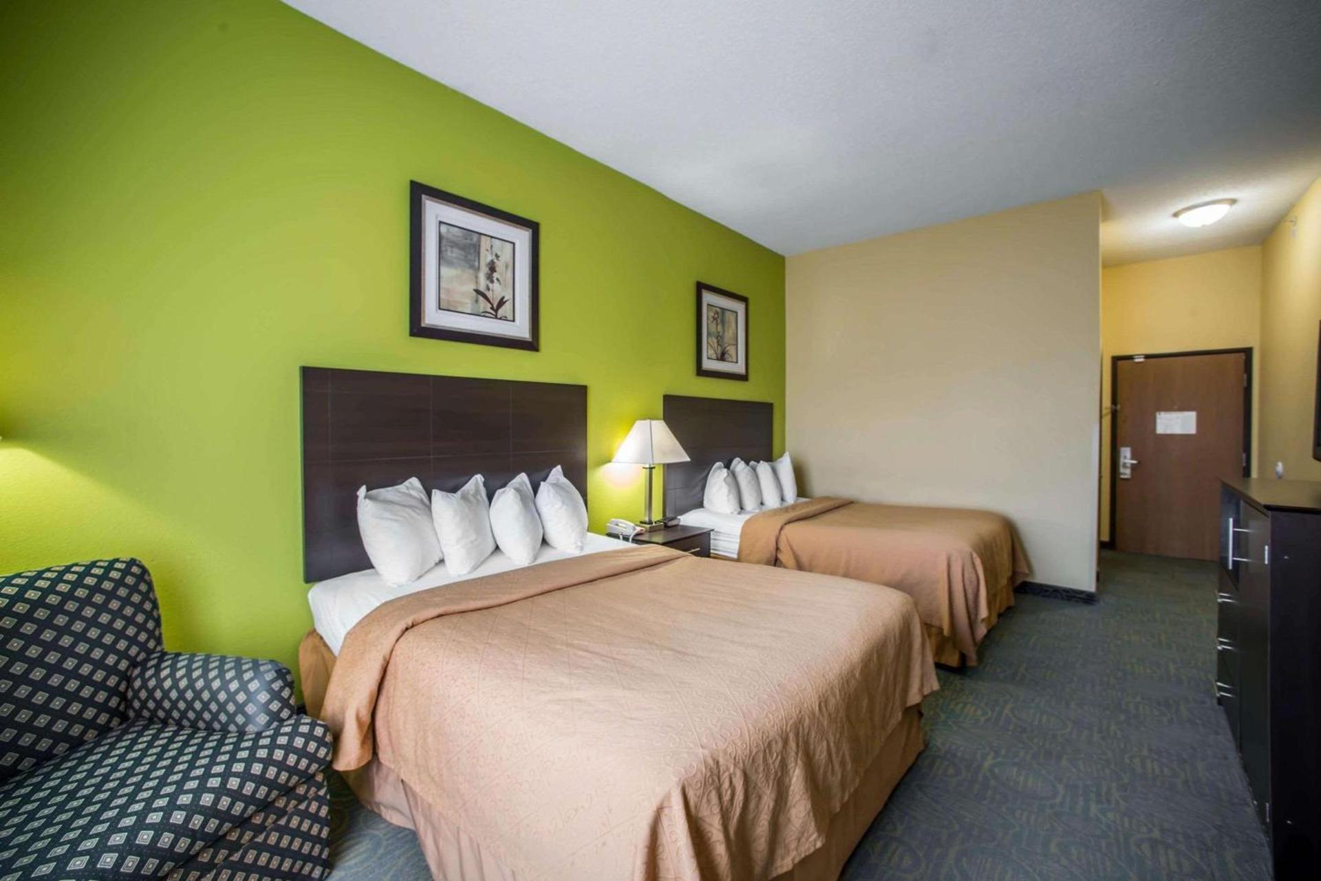 Quality Inn Litchfield Route 66 photo 9