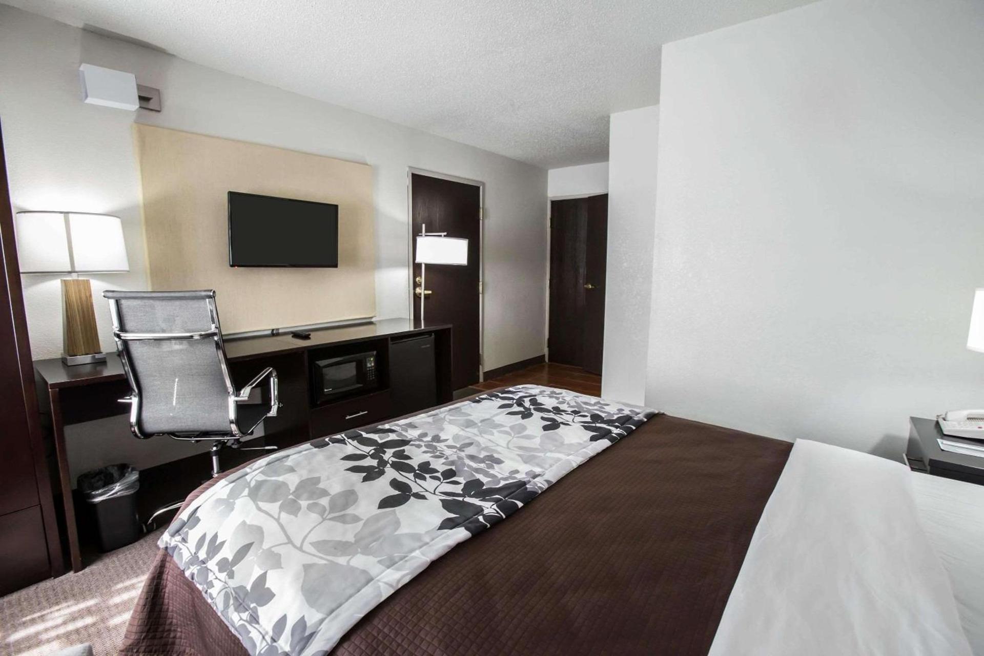 Sleep Inn Rockford I-90 photo 12
