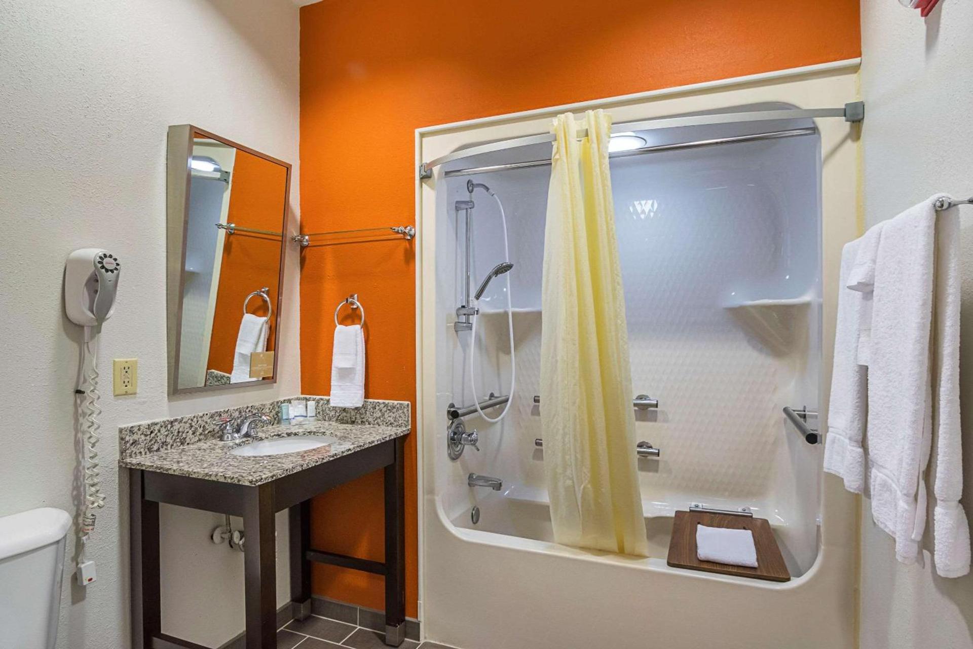 Sleep Inn & Suites photo 8