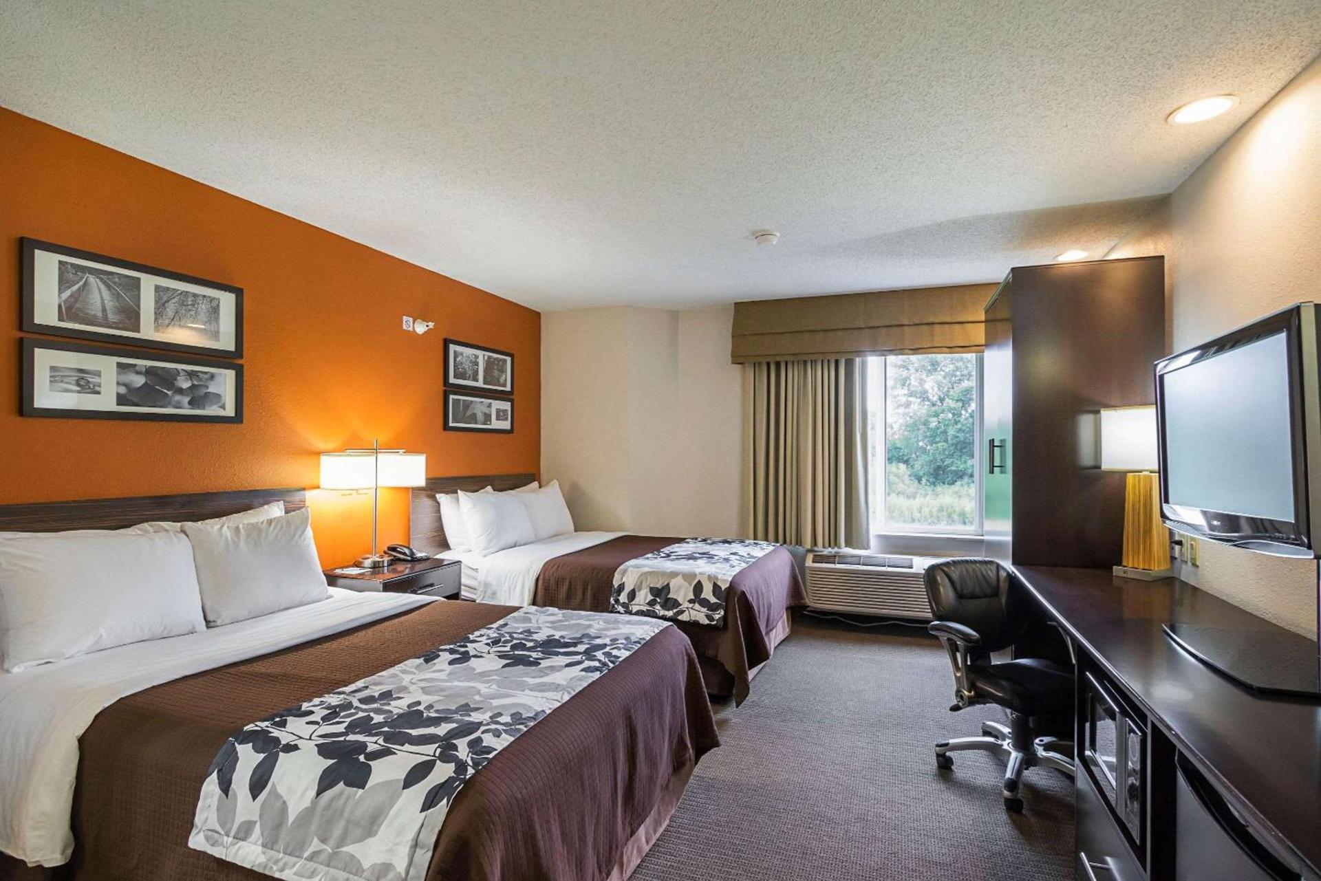 Sleep Inn & Suites photo 18
