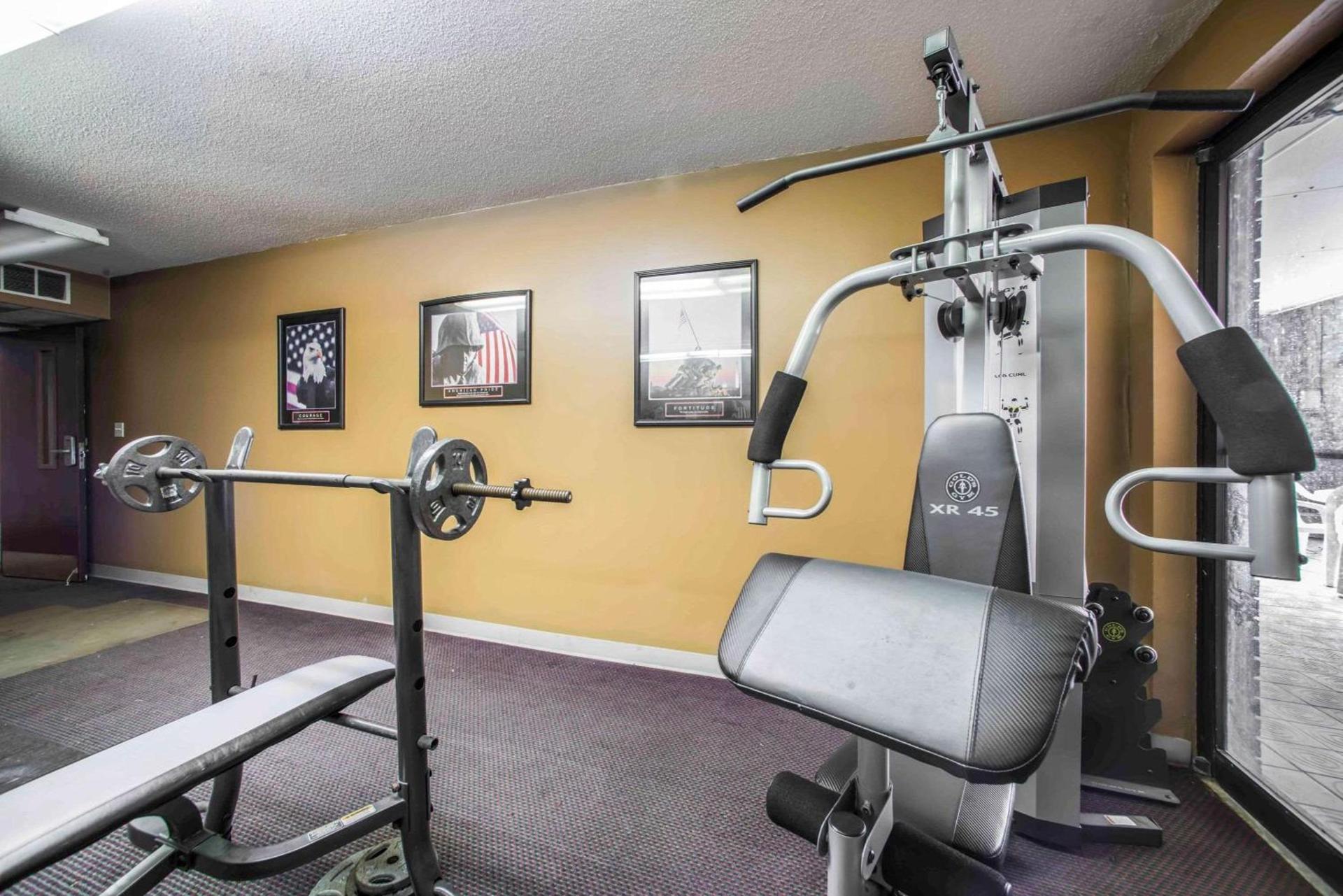 Econo Lodge Marion photo 34