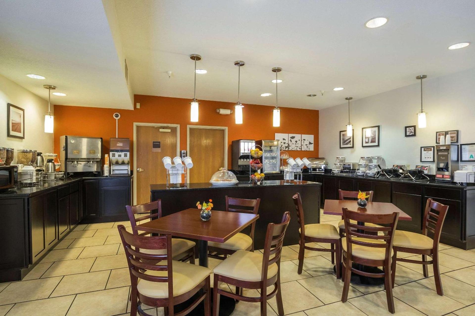 Sleep Inn & Suites photo 35