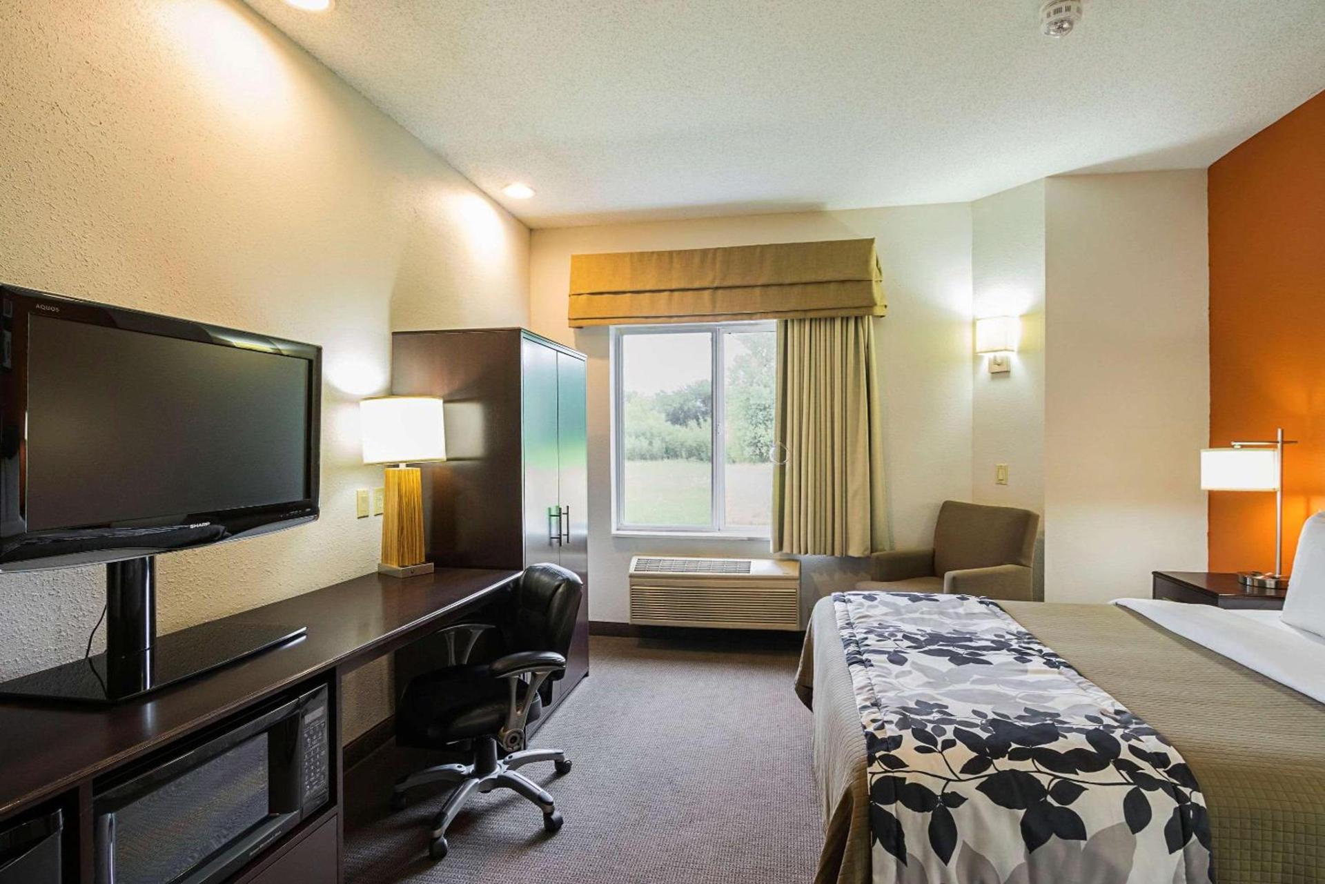 Sleep Inn & Suites photo 15