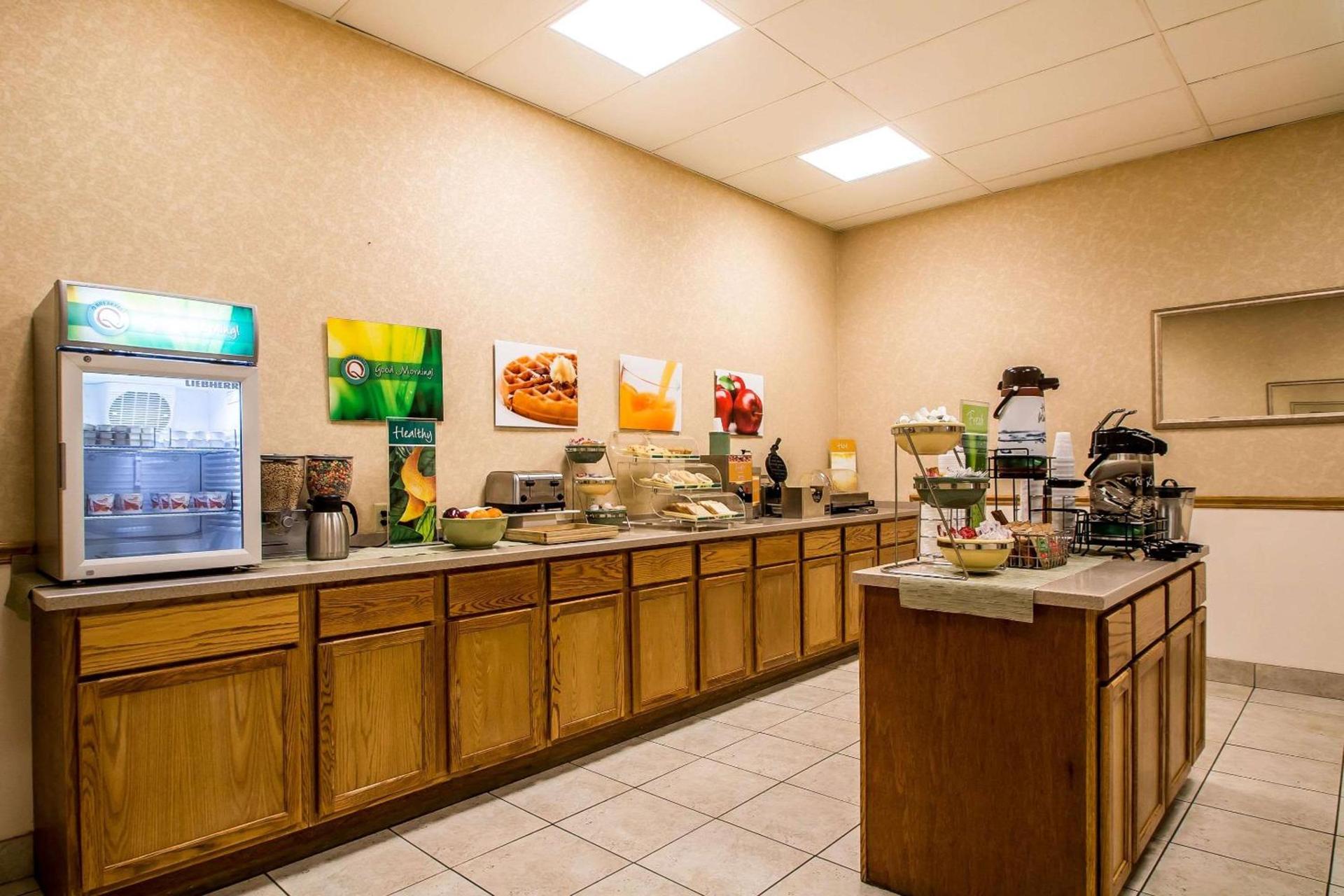 Quality Inn Morris I-80 photo 4