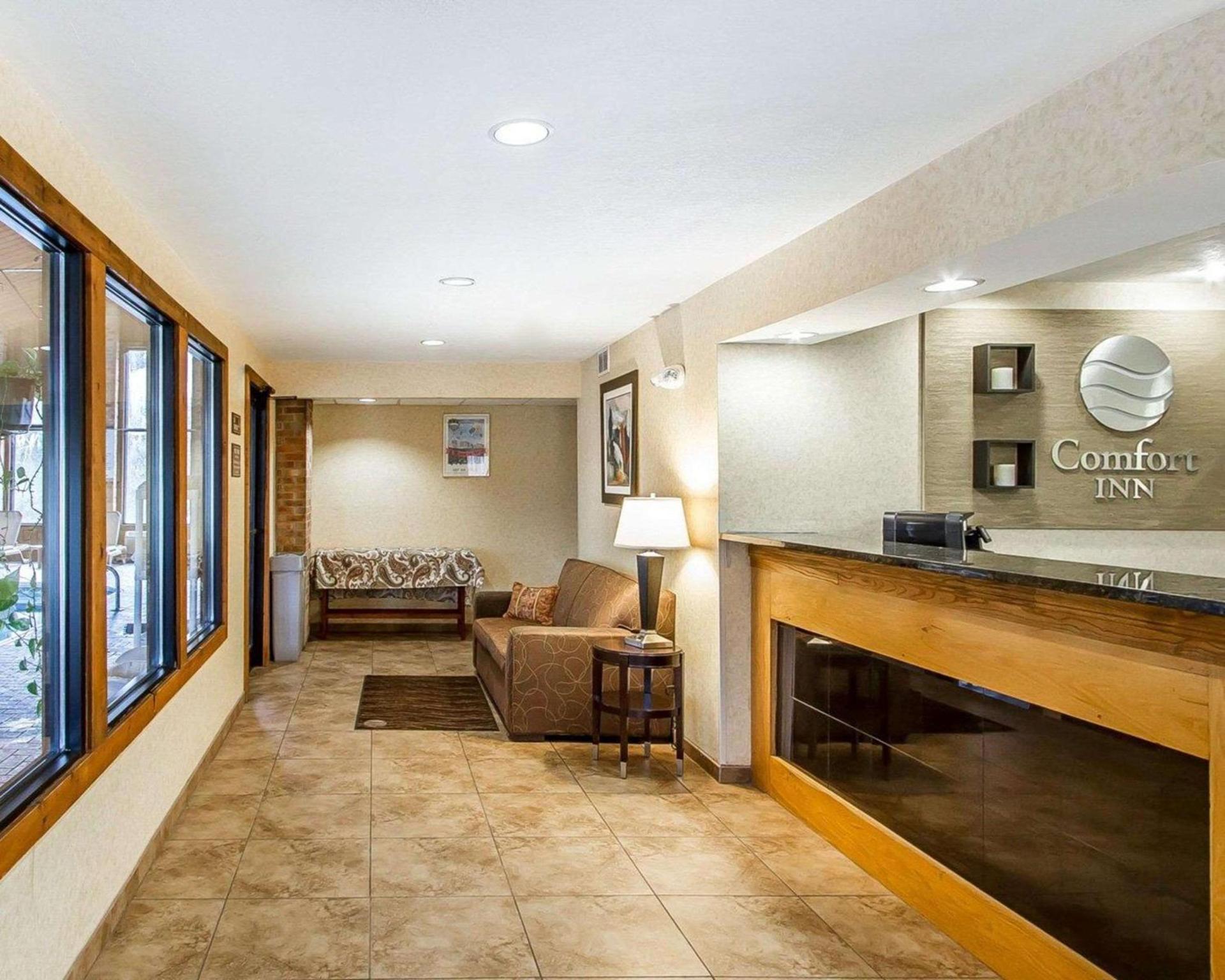 Quality Inn Macomb near University Area photo 21