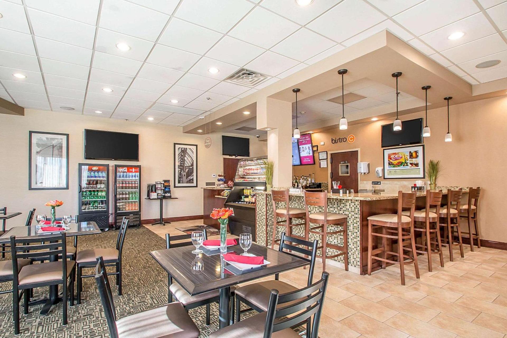 Clarion Inn Elmhurst - Oak Brook near I-88, I-290, I-294 photo 47