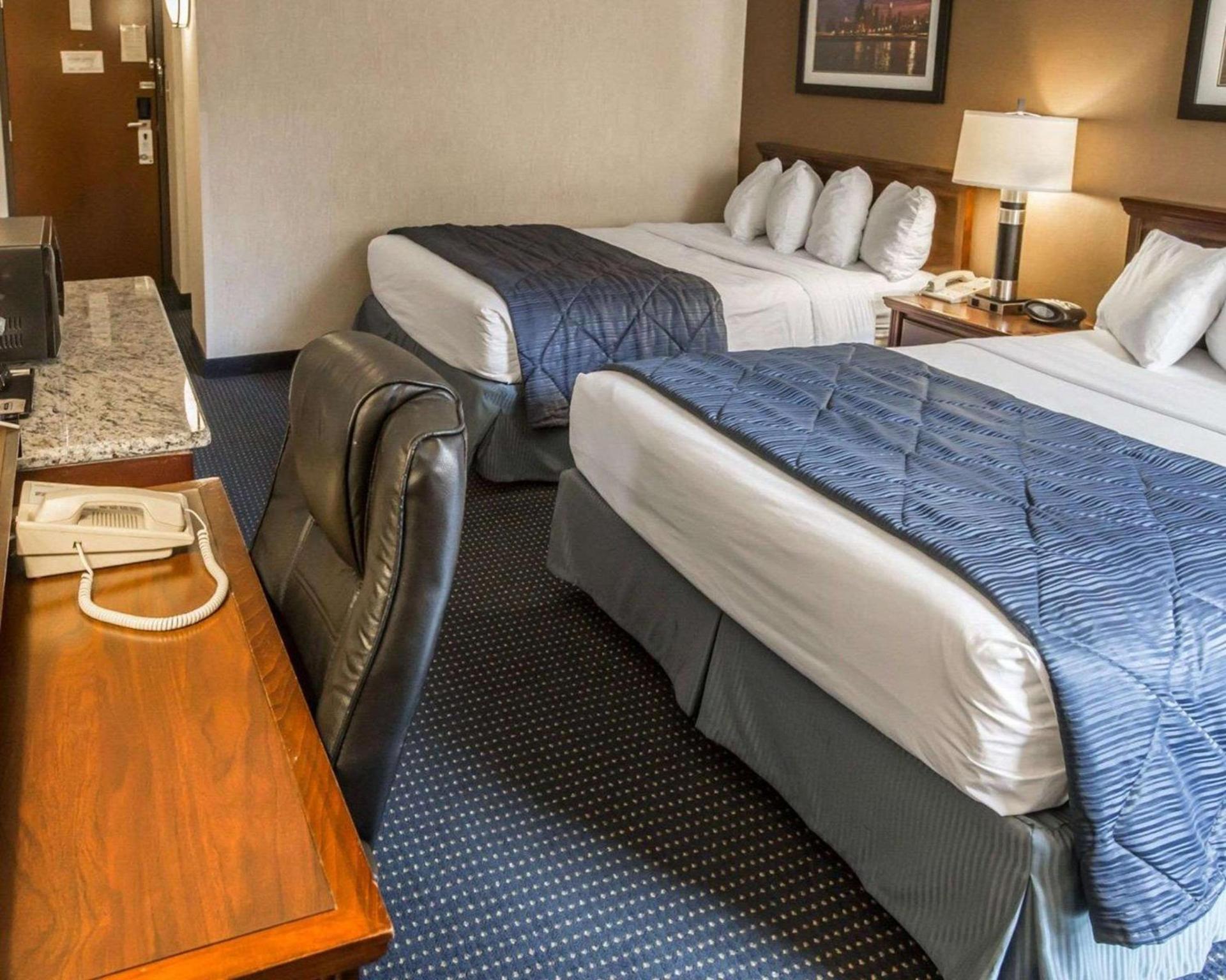 Quality Inn Schaumburg - Chicago near the Mall photo 10