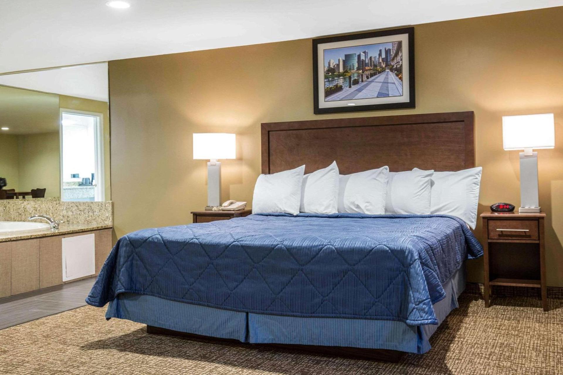 Rodeway Inn Lyons - La Grange photo 6