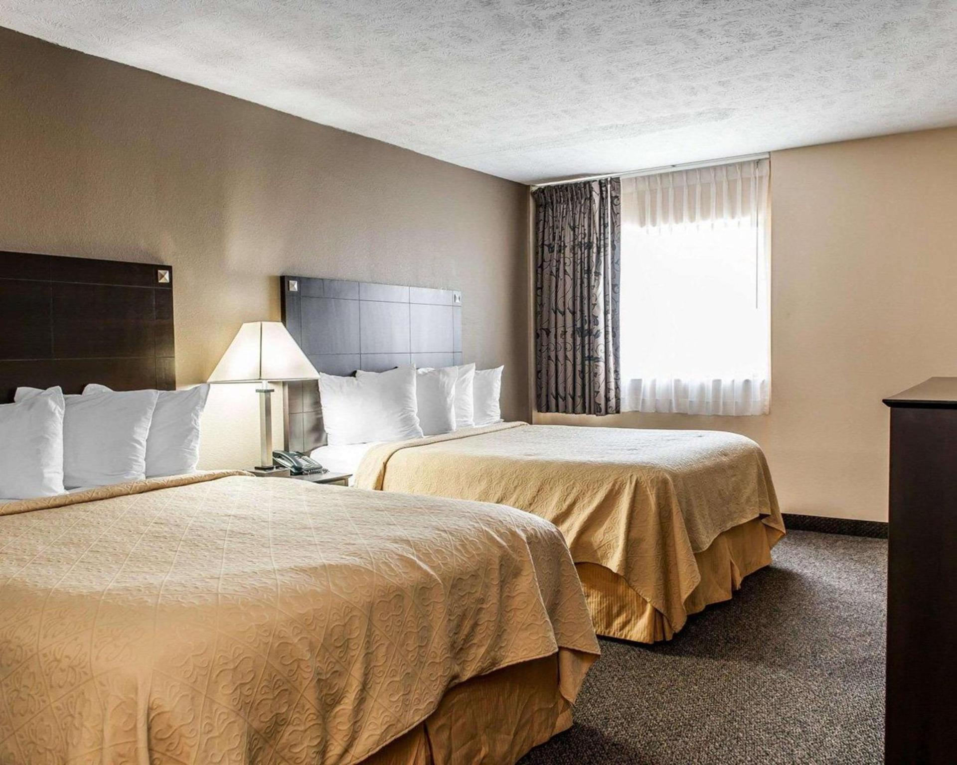 Quality Inn & Suites Mattoon South photo 9