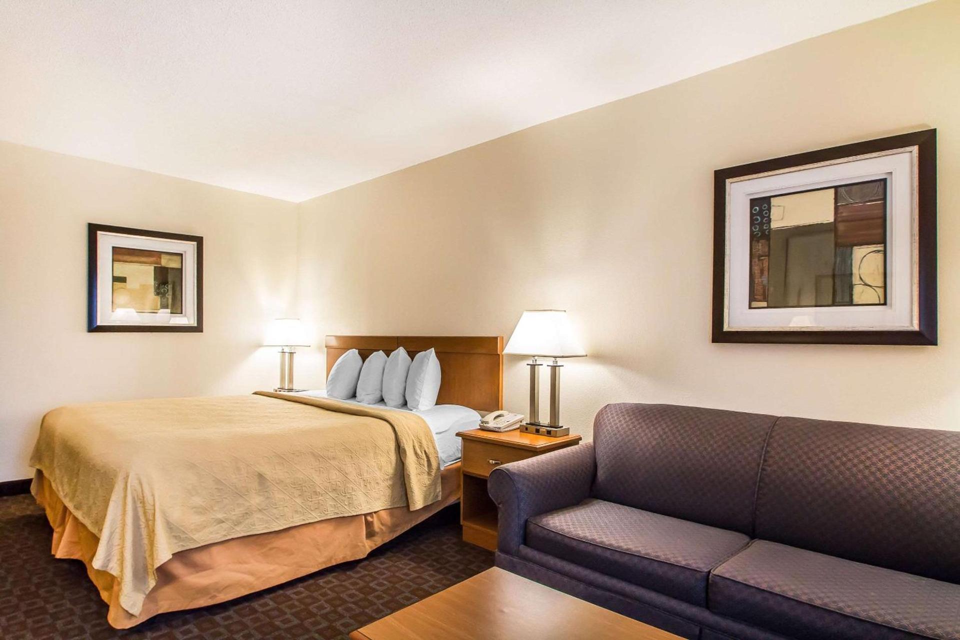 Quality Inn Morris I-80 photo 13