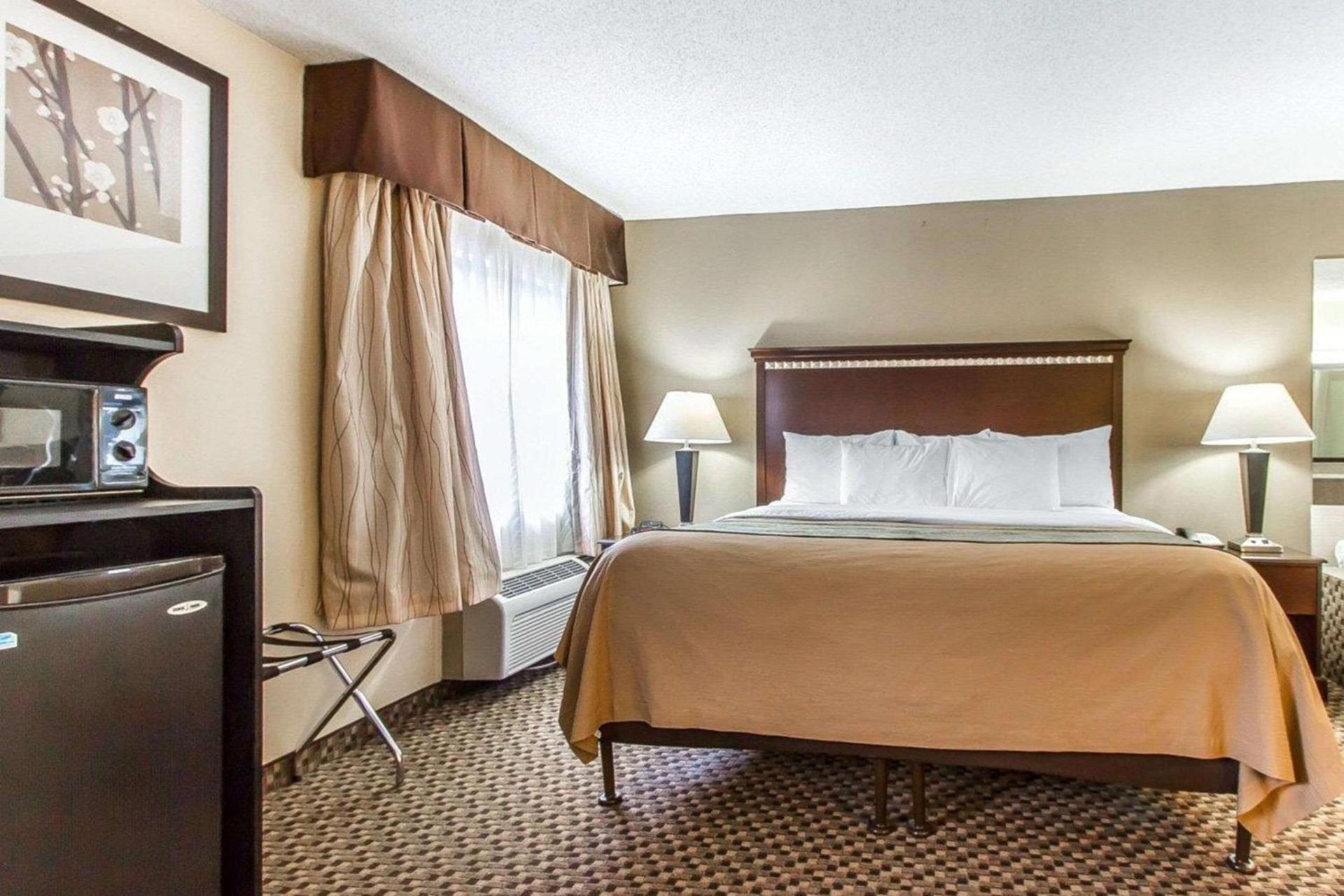 Quality Inn Macomb near University Area photo 13