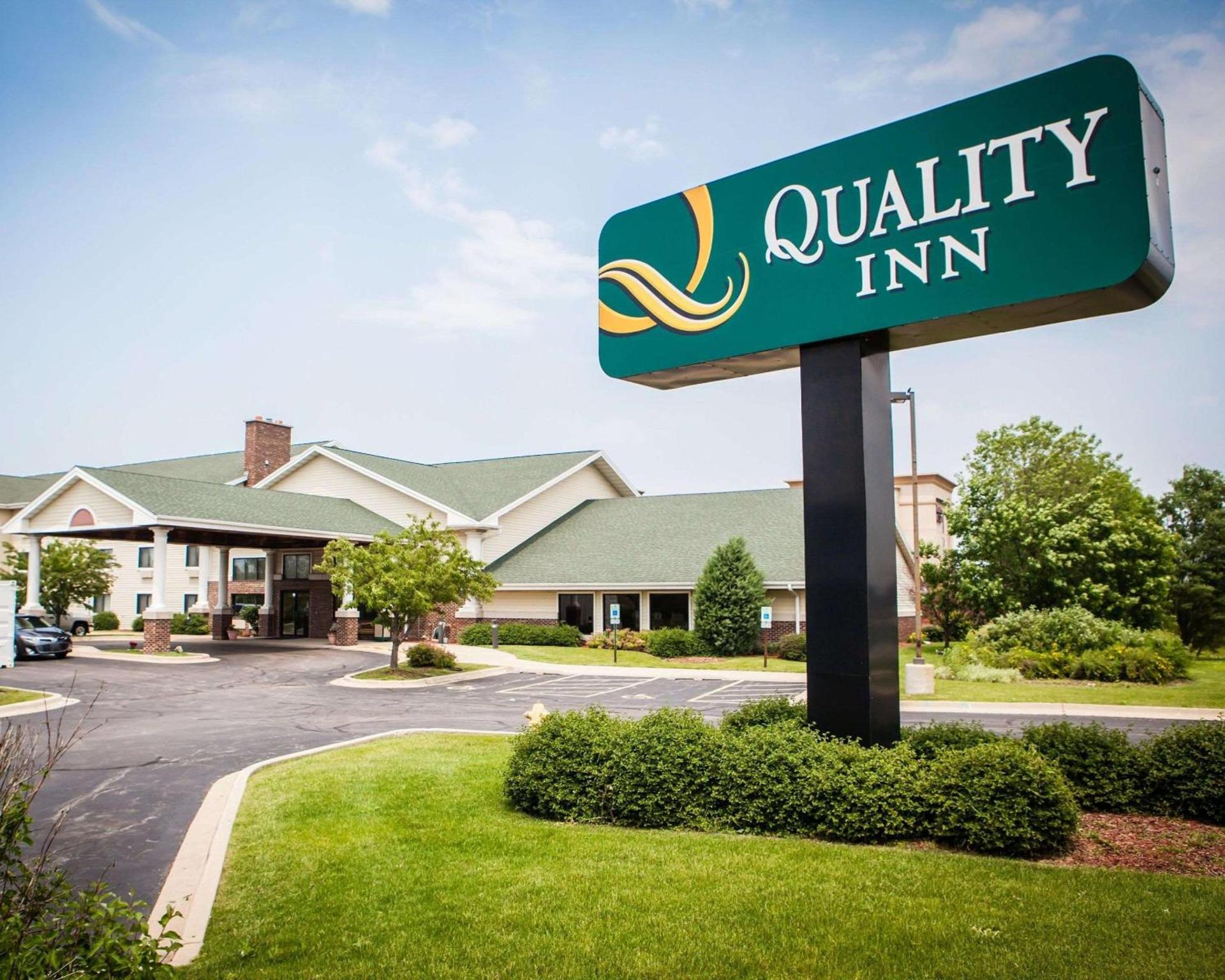 Quality Inn Bolingbrook I-55 photo 2