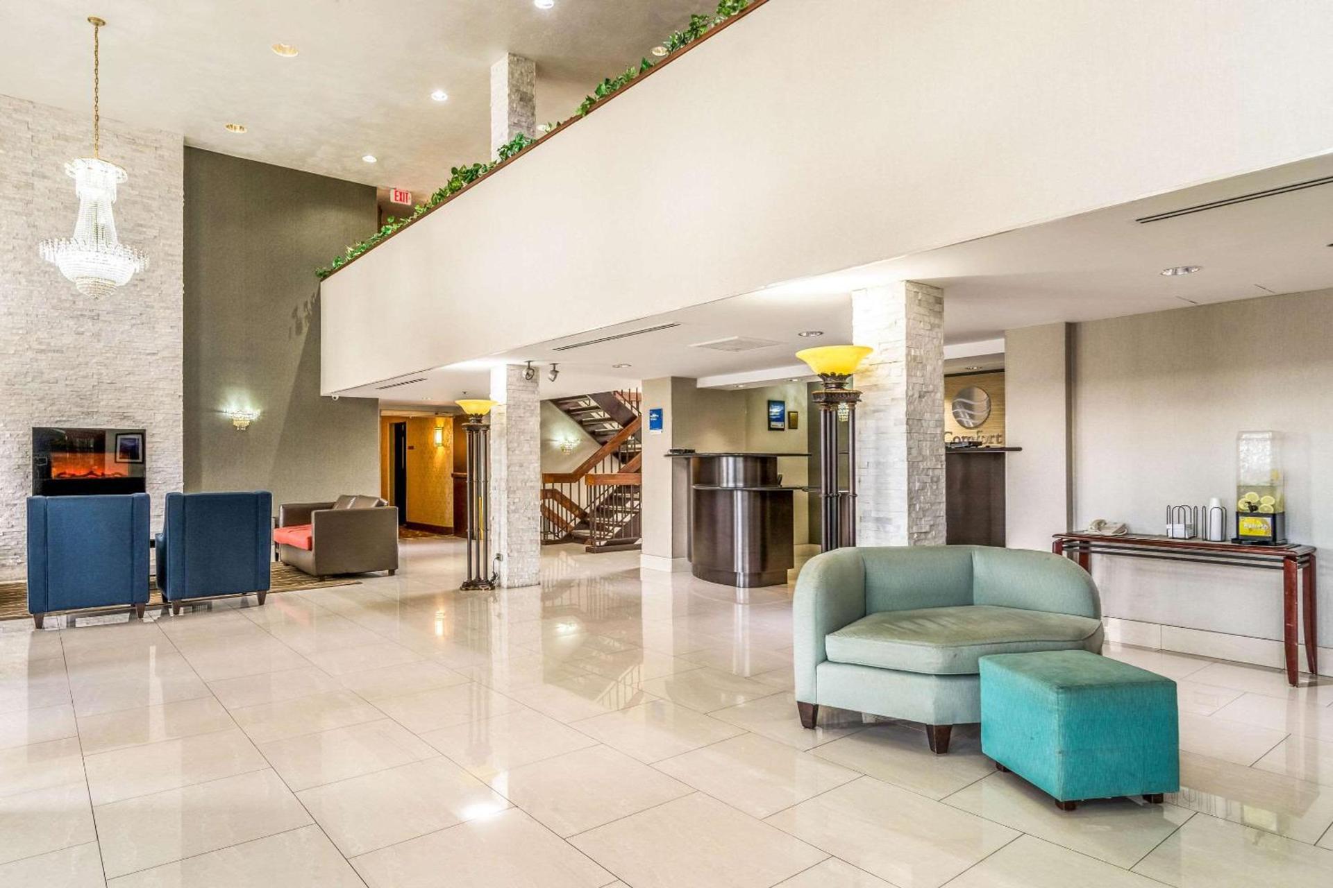 Spark by Hilton Des Plaines Chicago O'Hare photo 10