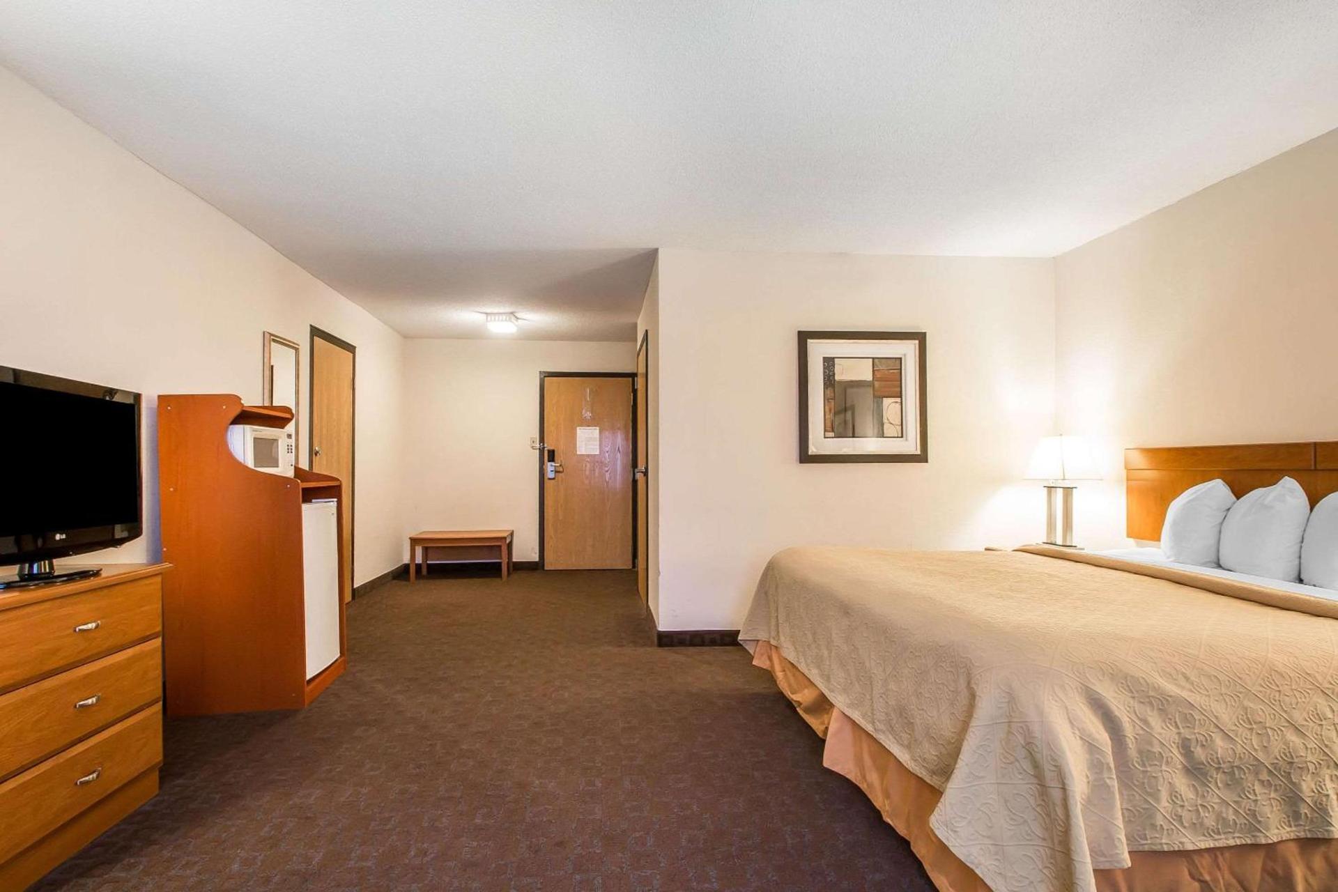 Quality Inn Morris I-80 photo 26