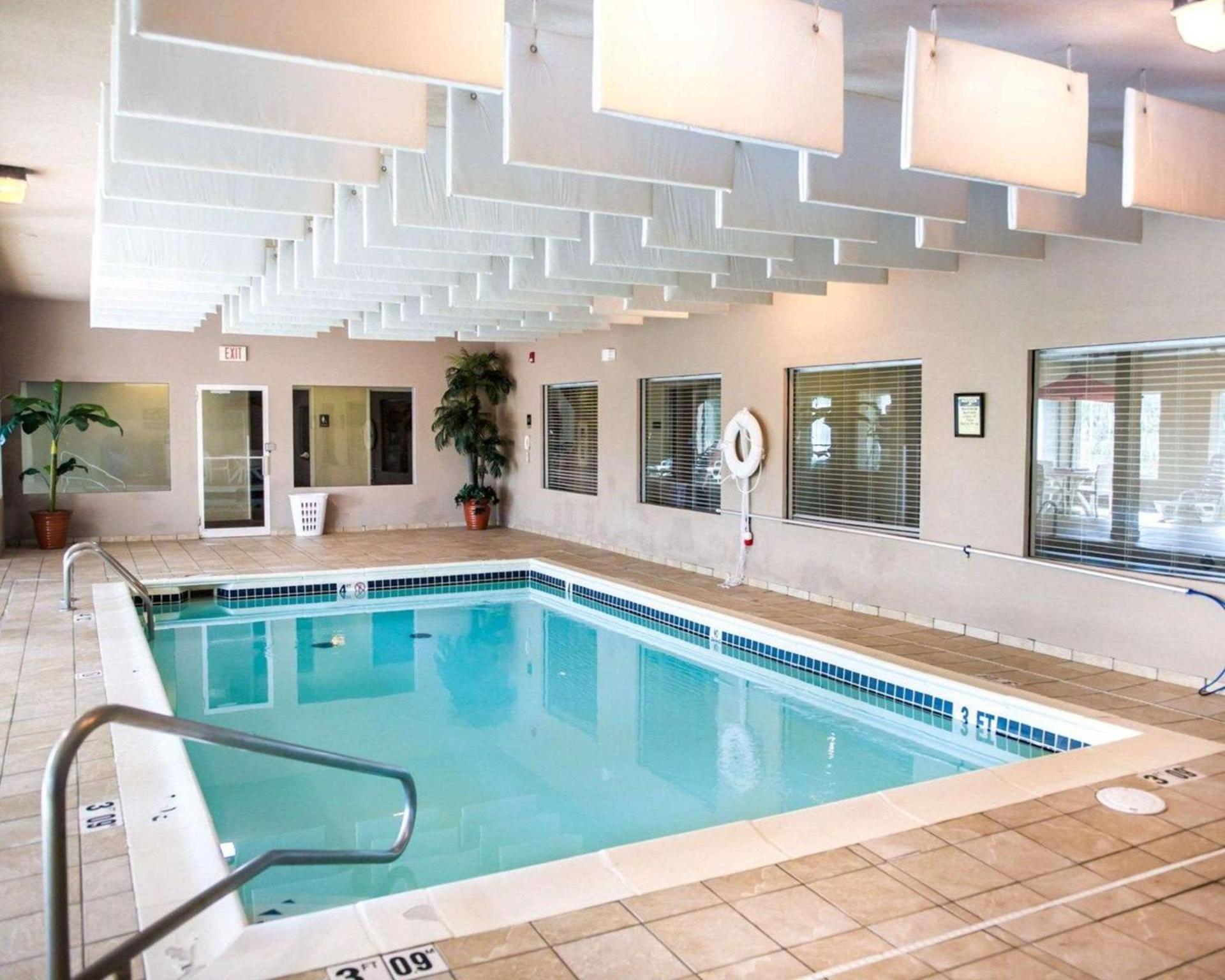 Sleep Inn O'Fallon near I-64 photo 2