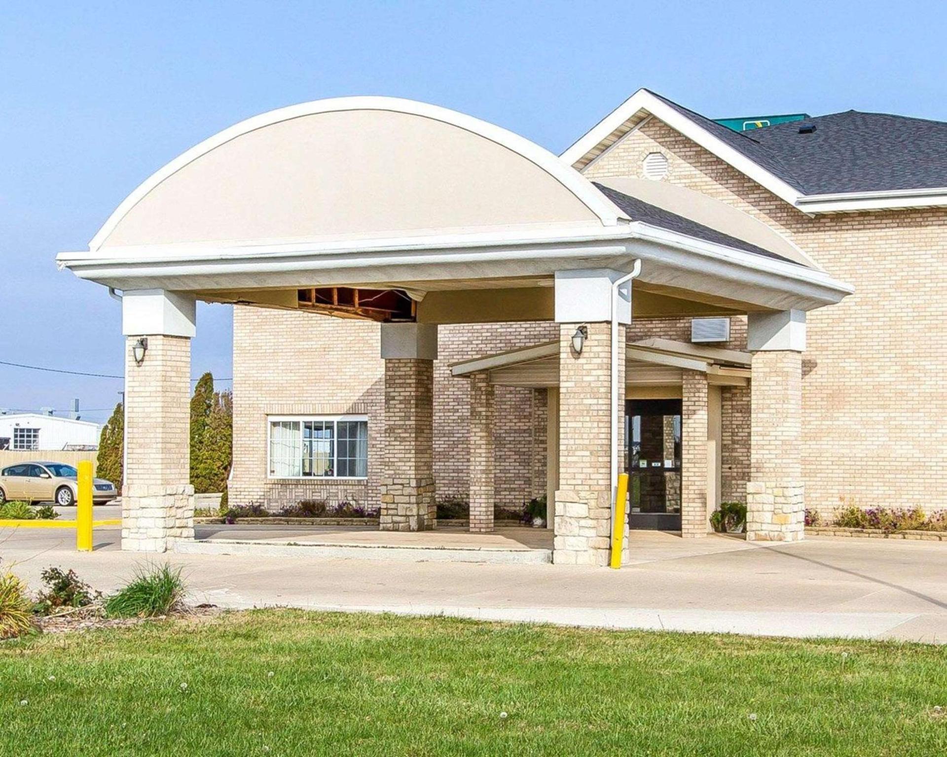 Quality Inn Pontiac photo 3