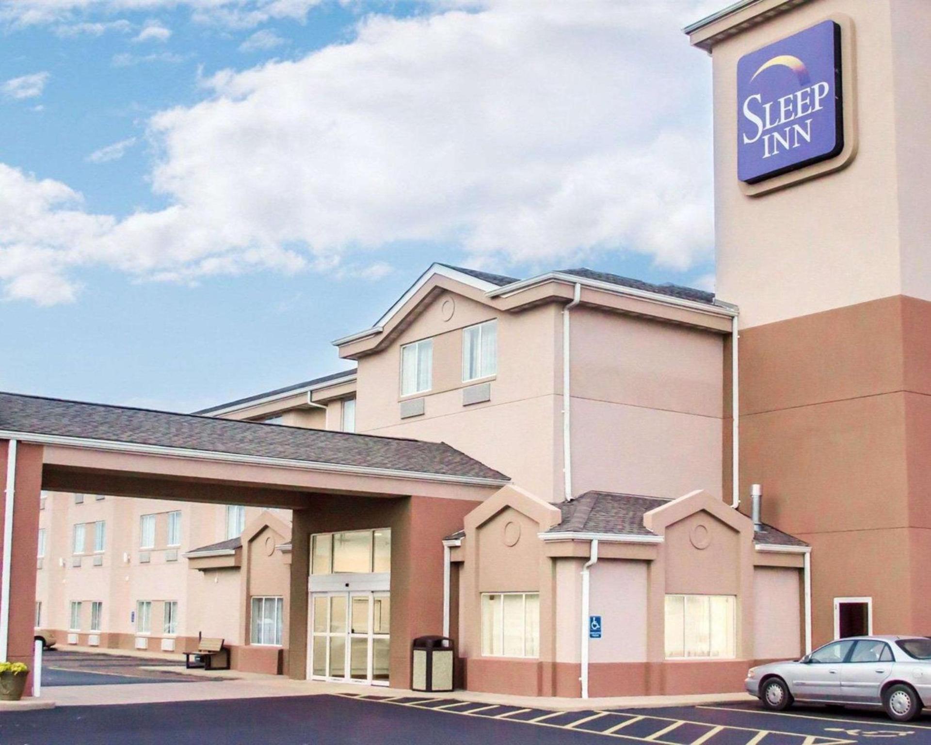 Sleep Inn O'Fallon near I-64 photo 3