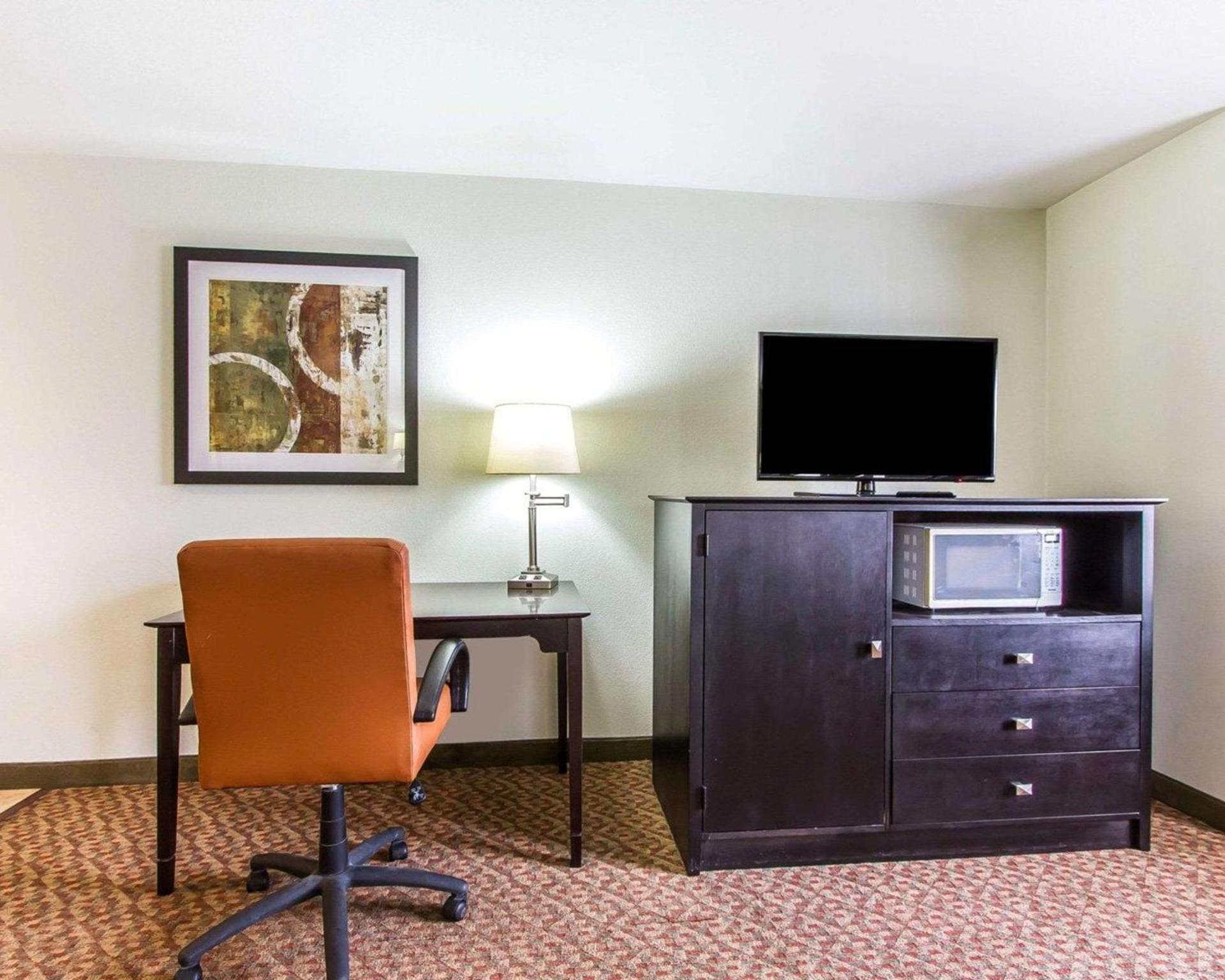 Quality Inn Pontiac photo 8