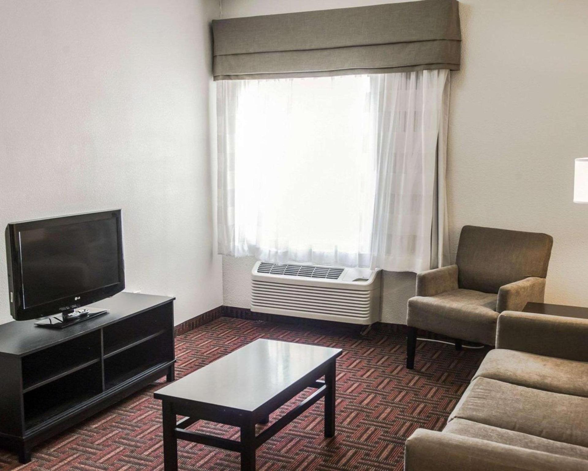 Sleep Inn O'Fallon near I-64 photo 15