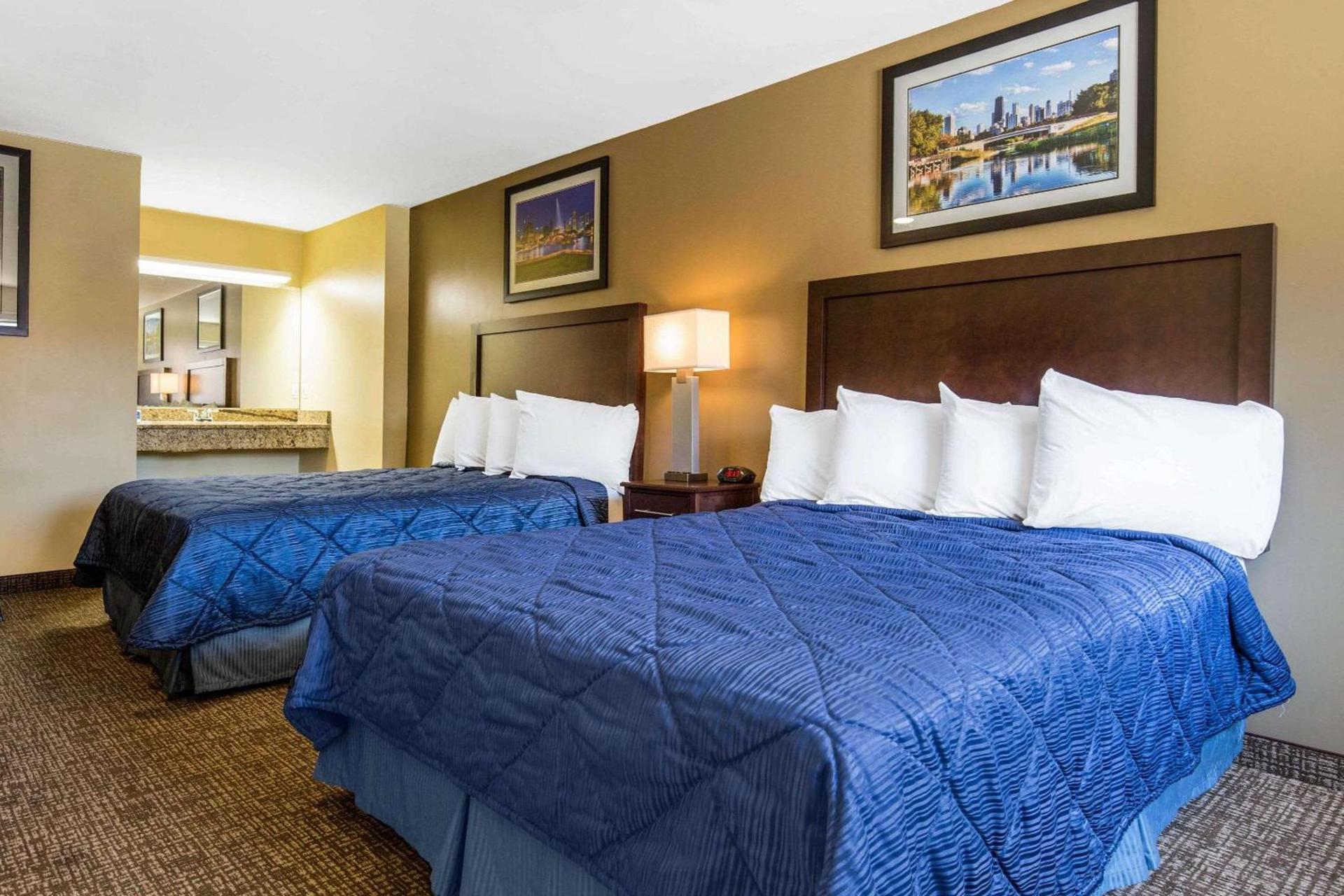 Rodeway Inn Lyons - La Grange photo 22