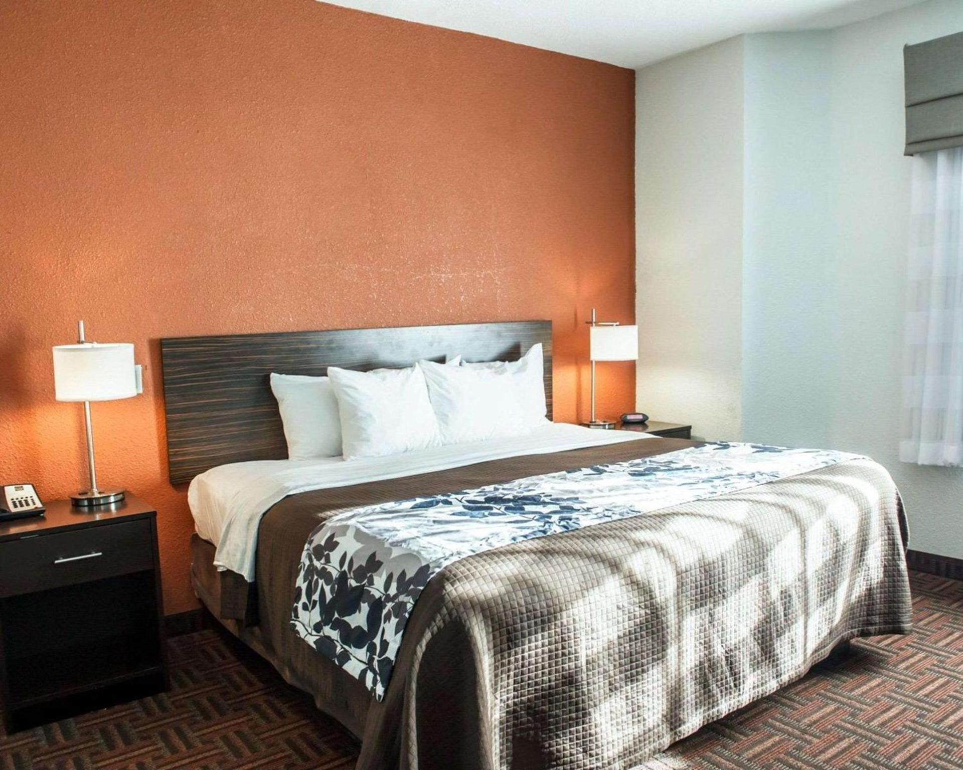 Sleep Inn O'Fallon near I-64 photo 13