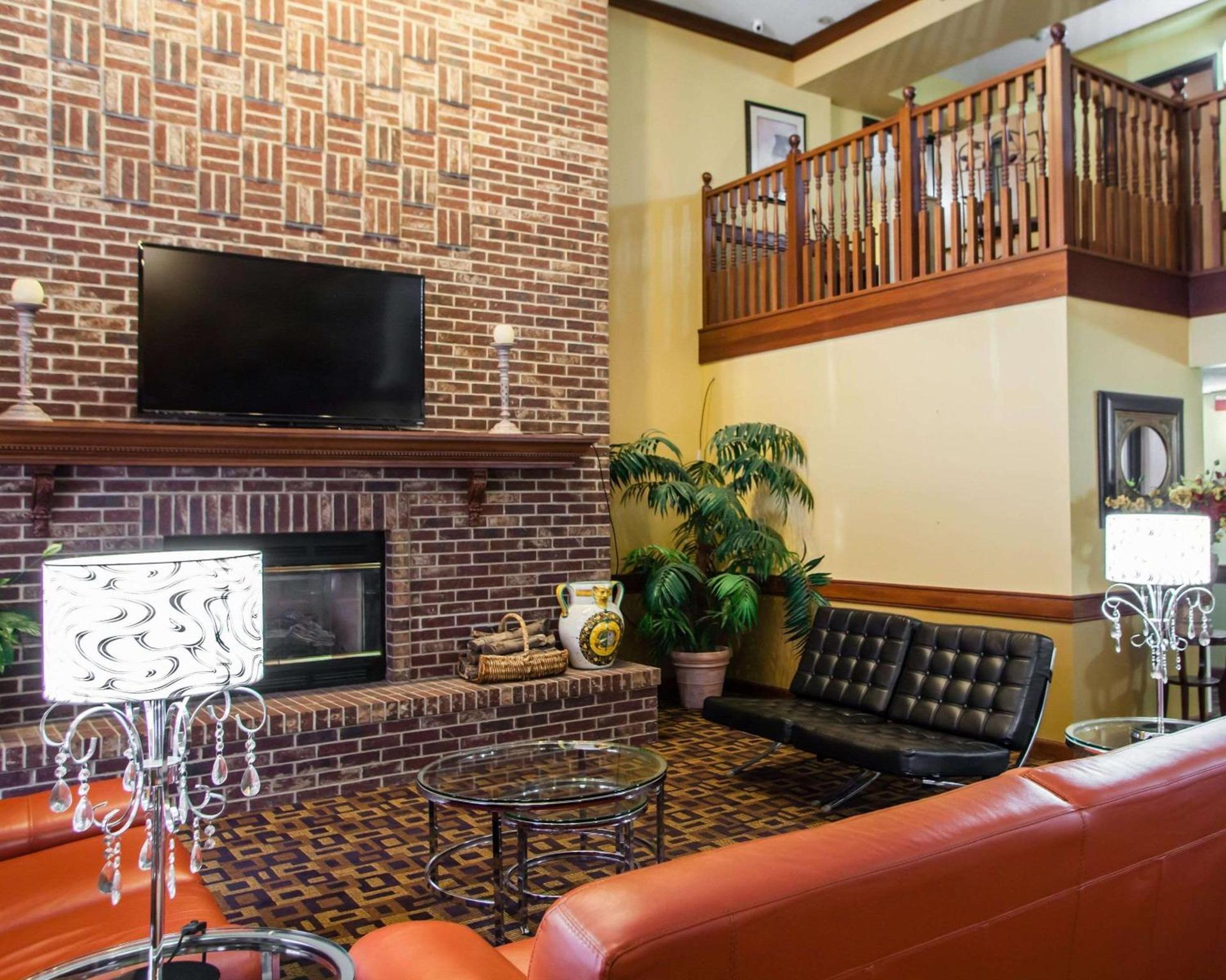 Quality Inn Bolingbrook I-55 photo 5