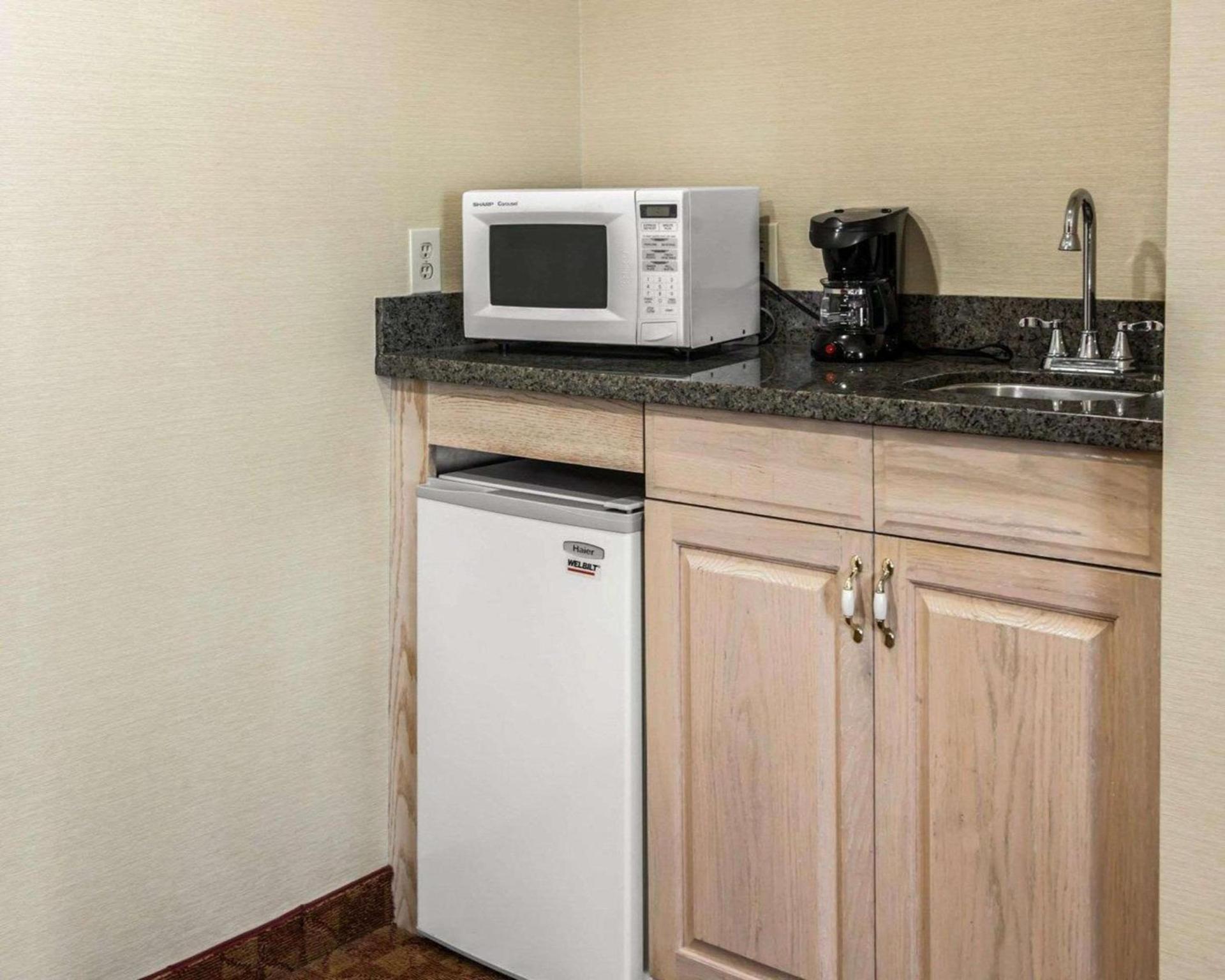 Quality Inn Franklin I-65 photo 31