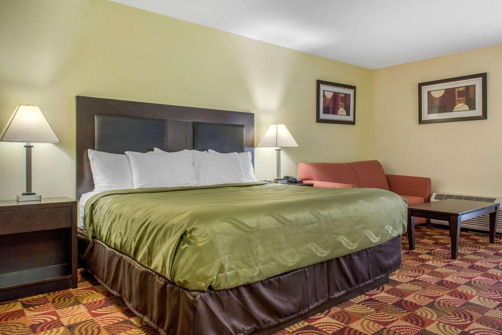 Quality Inn Bloomington Near University photo 9