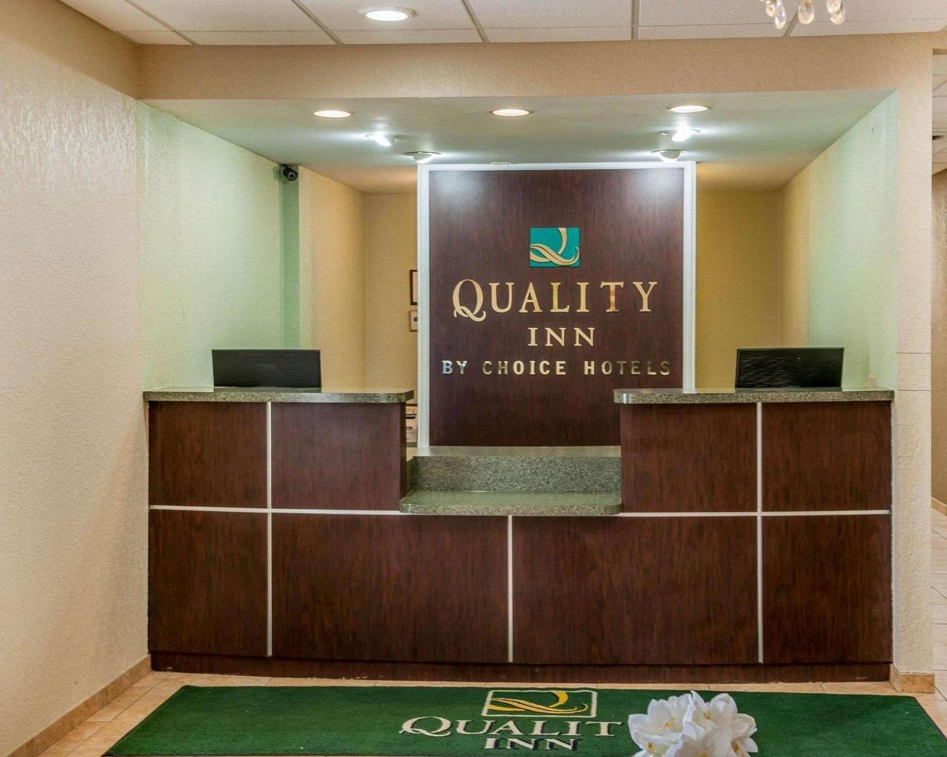 Quality Inn Huntingburg - Jasper photo 7