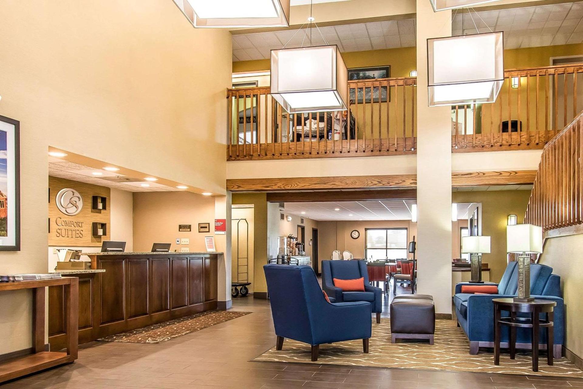 Comfort Suites Effingham Central photo 6