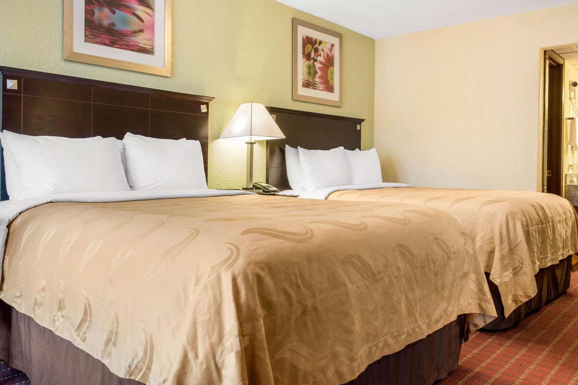 Quality Inn Huntingburg - Jasper photo 28