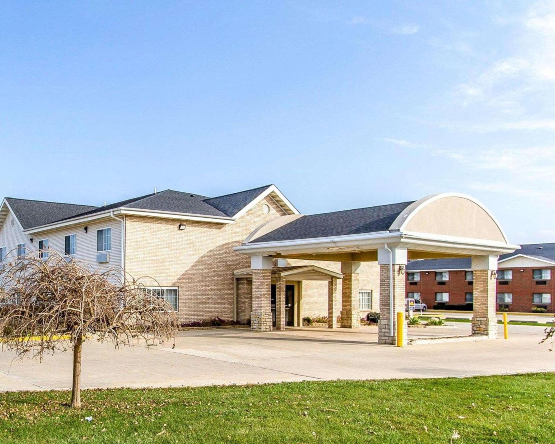 Quality Inn Pontiac photo 25