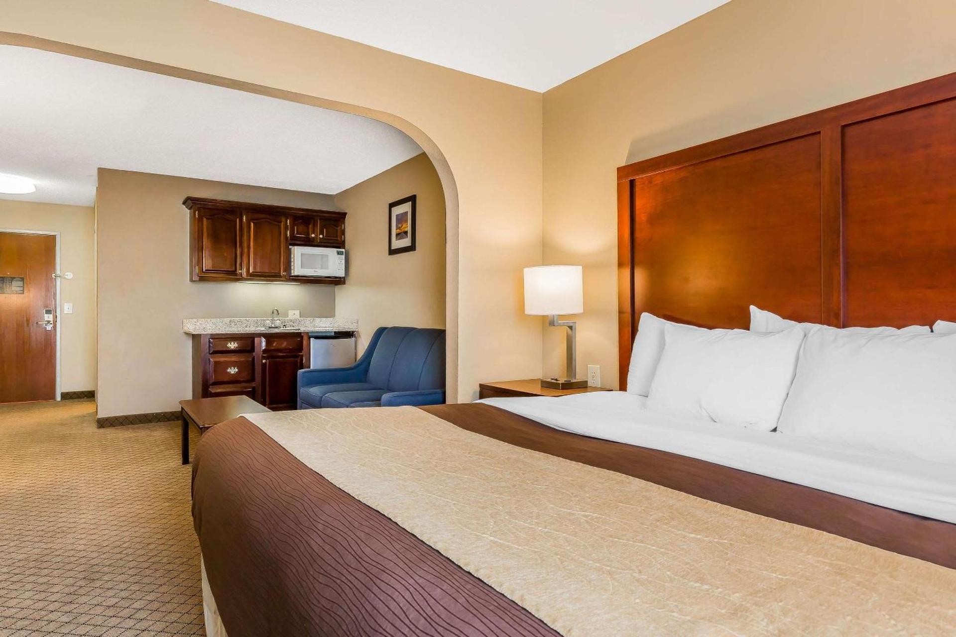 Comfort Inn & Suites Mishawaka-South Bend photo 33