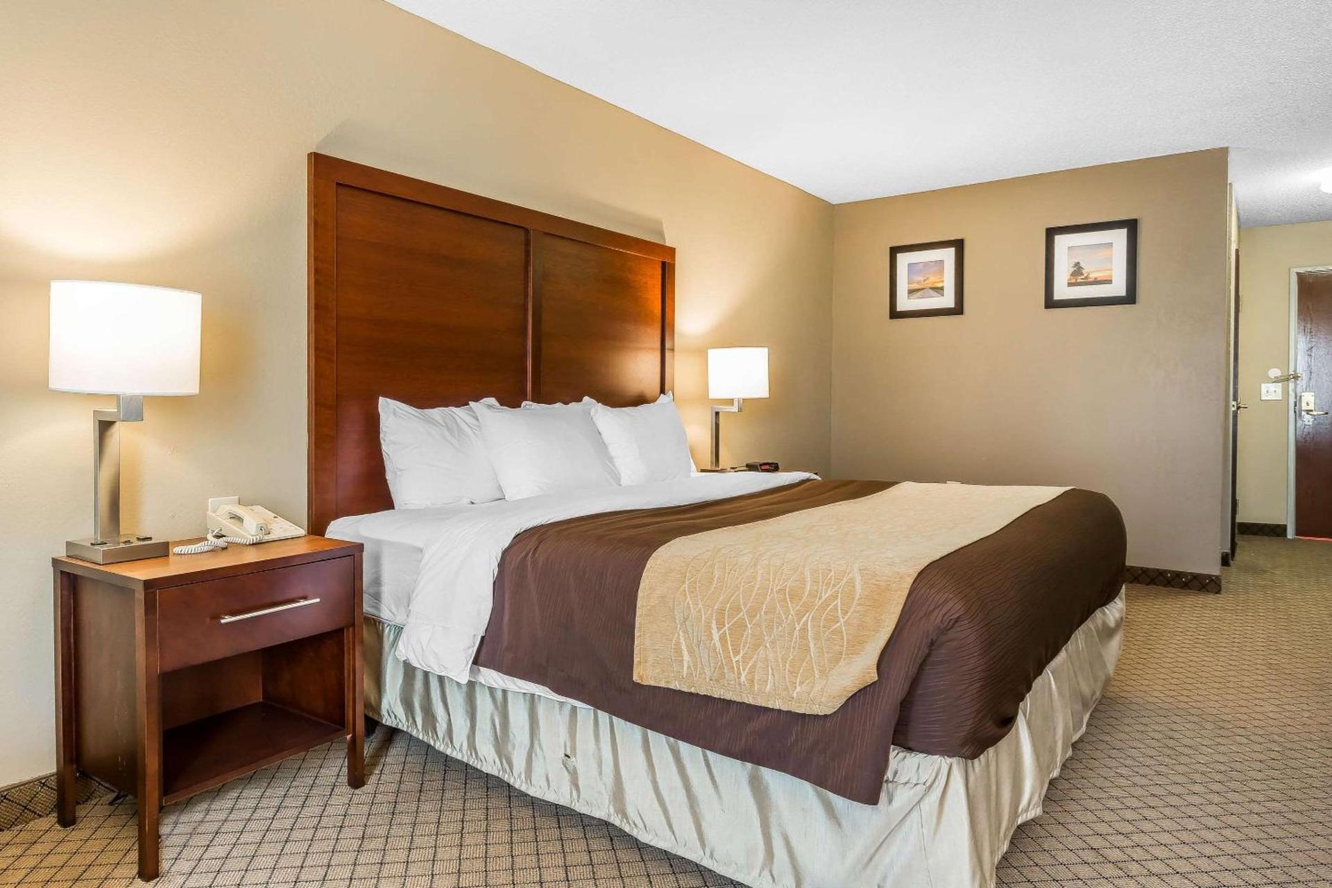 Comfort Inn & Suites Mishawaka-South Bend photo 17