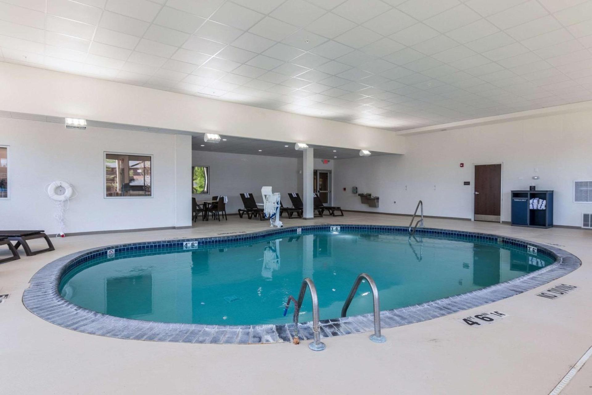 Comfort Inn Edwardsville - St Louis photo 3