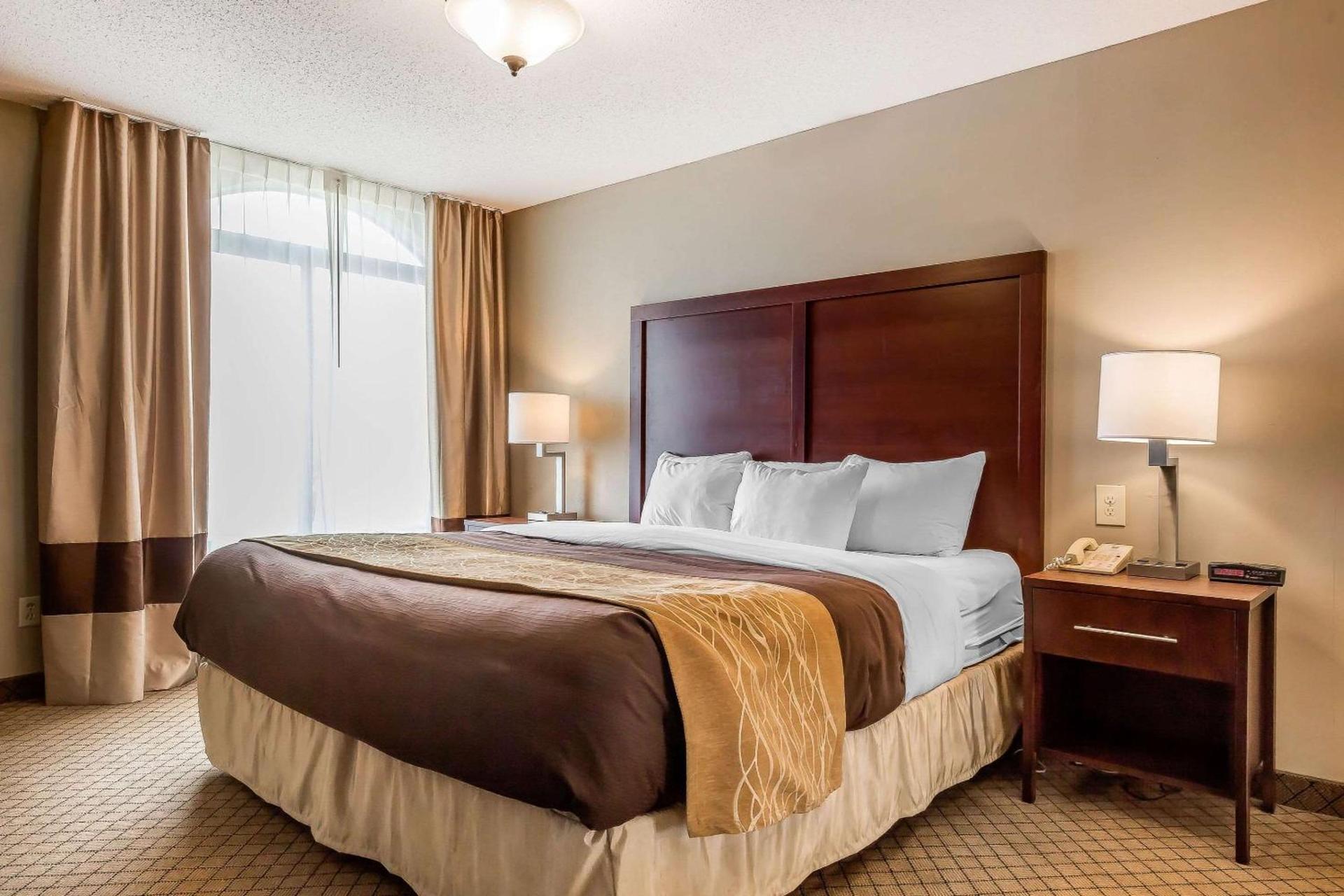 Comfort Inn & Suites Mishawaka-South Bend photo 23